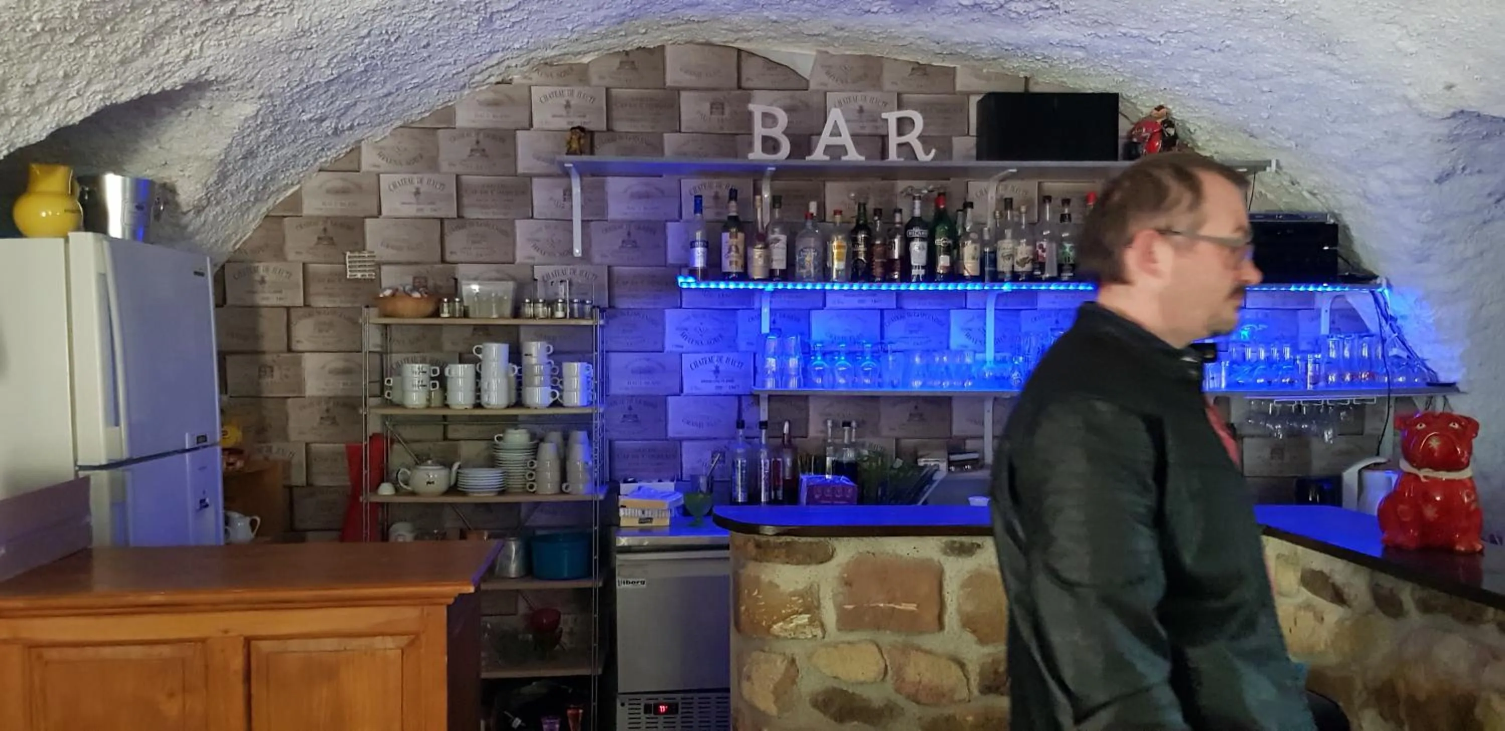 Lounge or bar in Le Moulin D'onclaire Camping et chambres d'hôtes