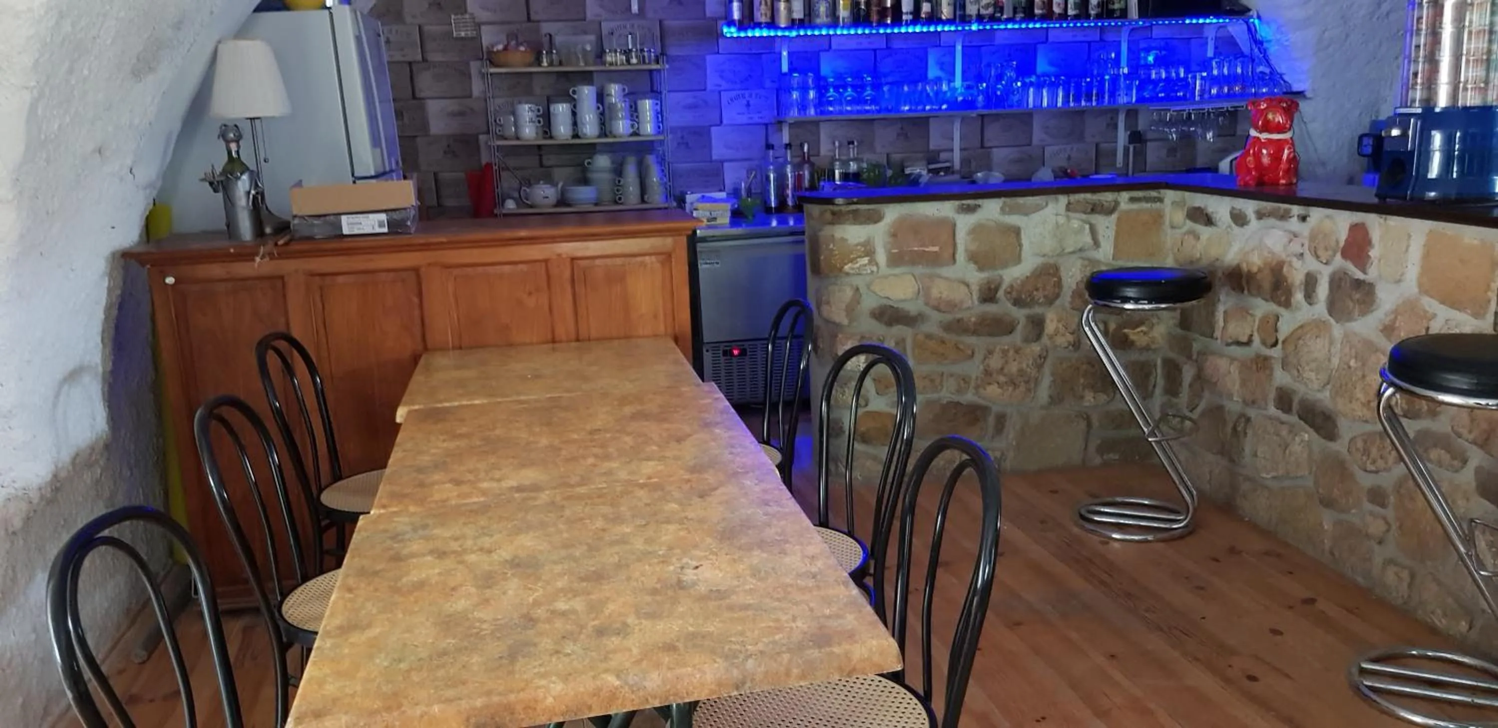 Lounge or bar in Le Moulin D'onclaire Camping et chambres d'hôtes