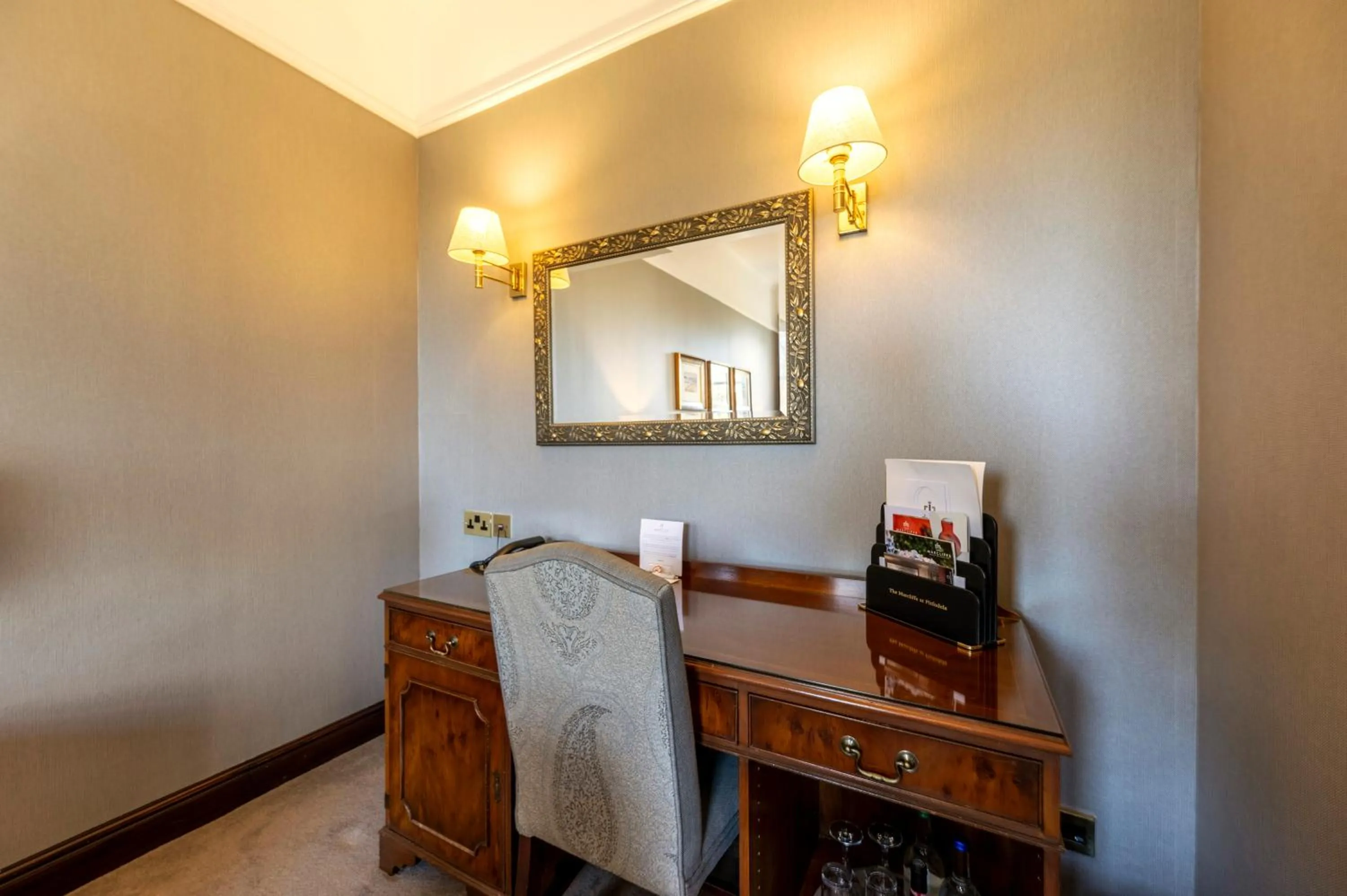 hair dresser in Marcliffe