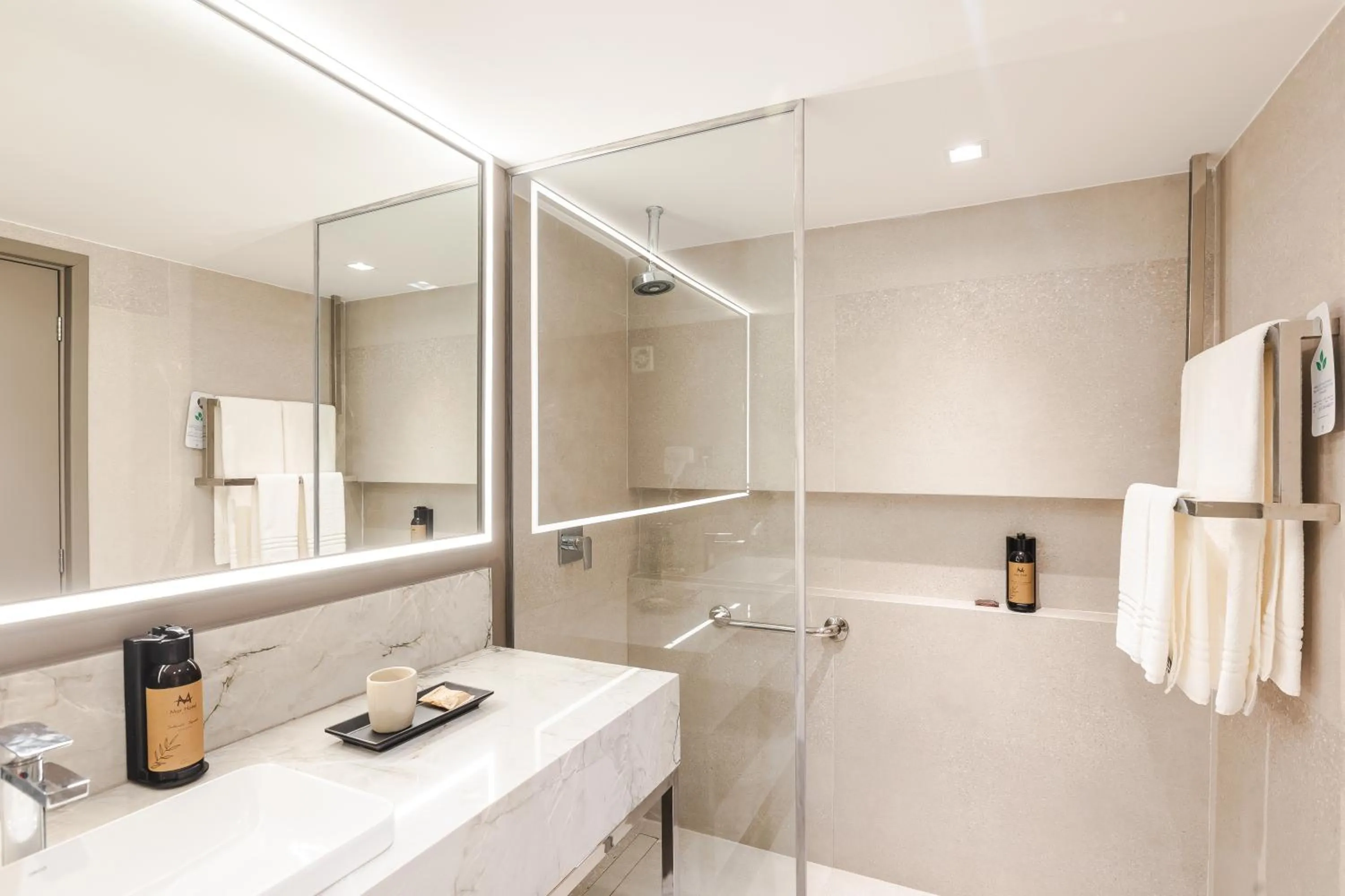 Bathroom in Mar Hotel Conventions