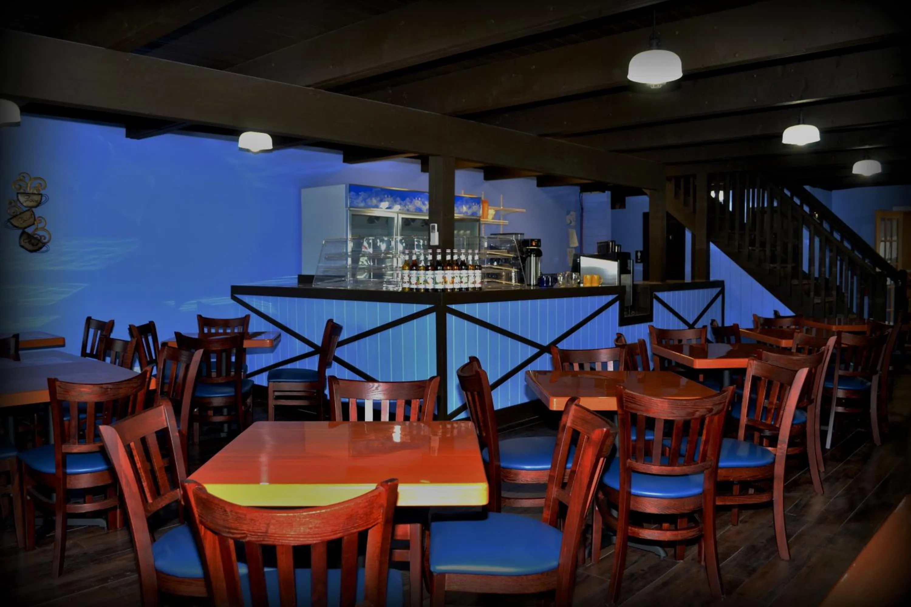 Food and drinks in Wayne Inn