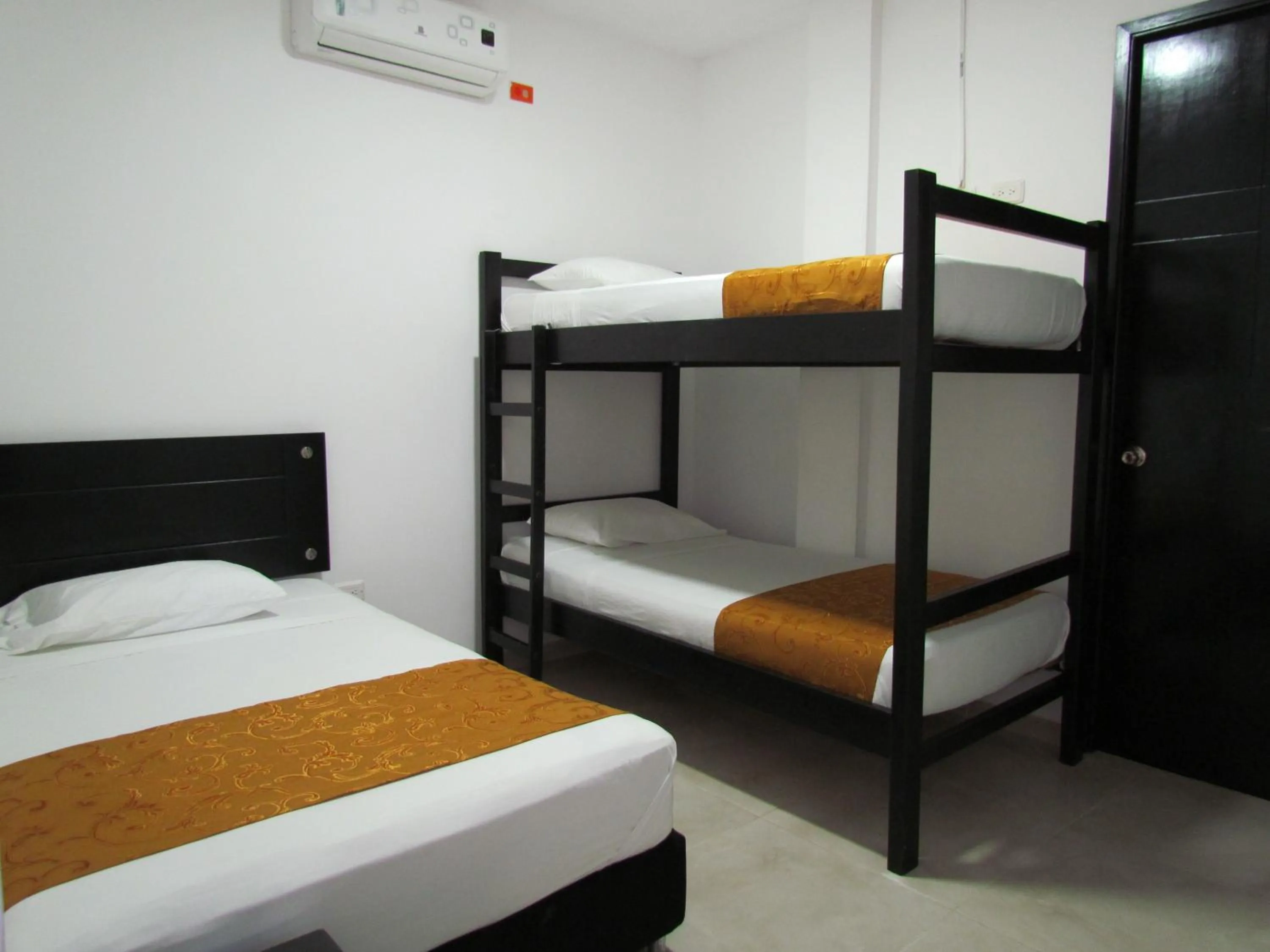 Bed in Hotel Diamonds