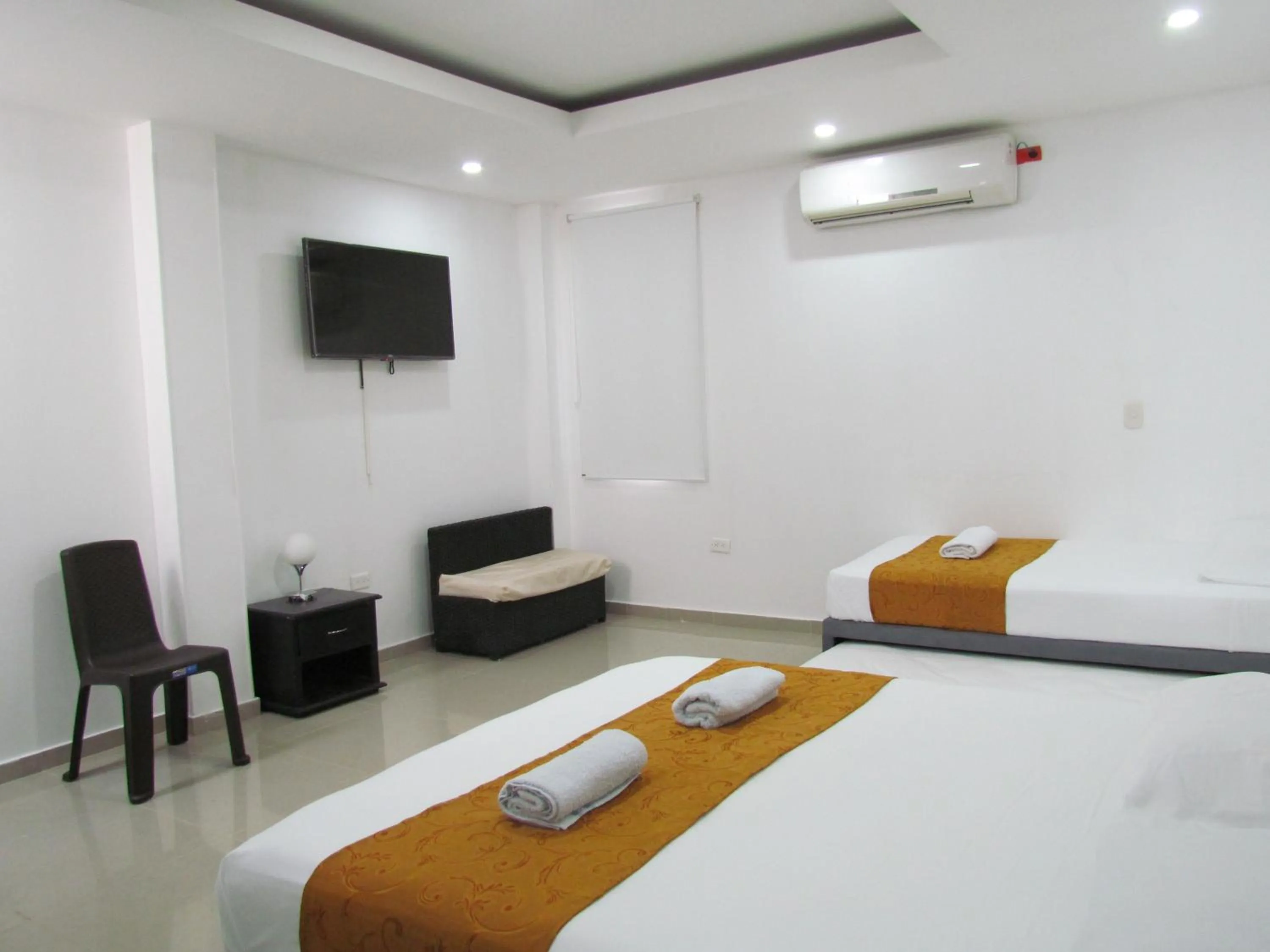 Bed in Hotel Diamonds