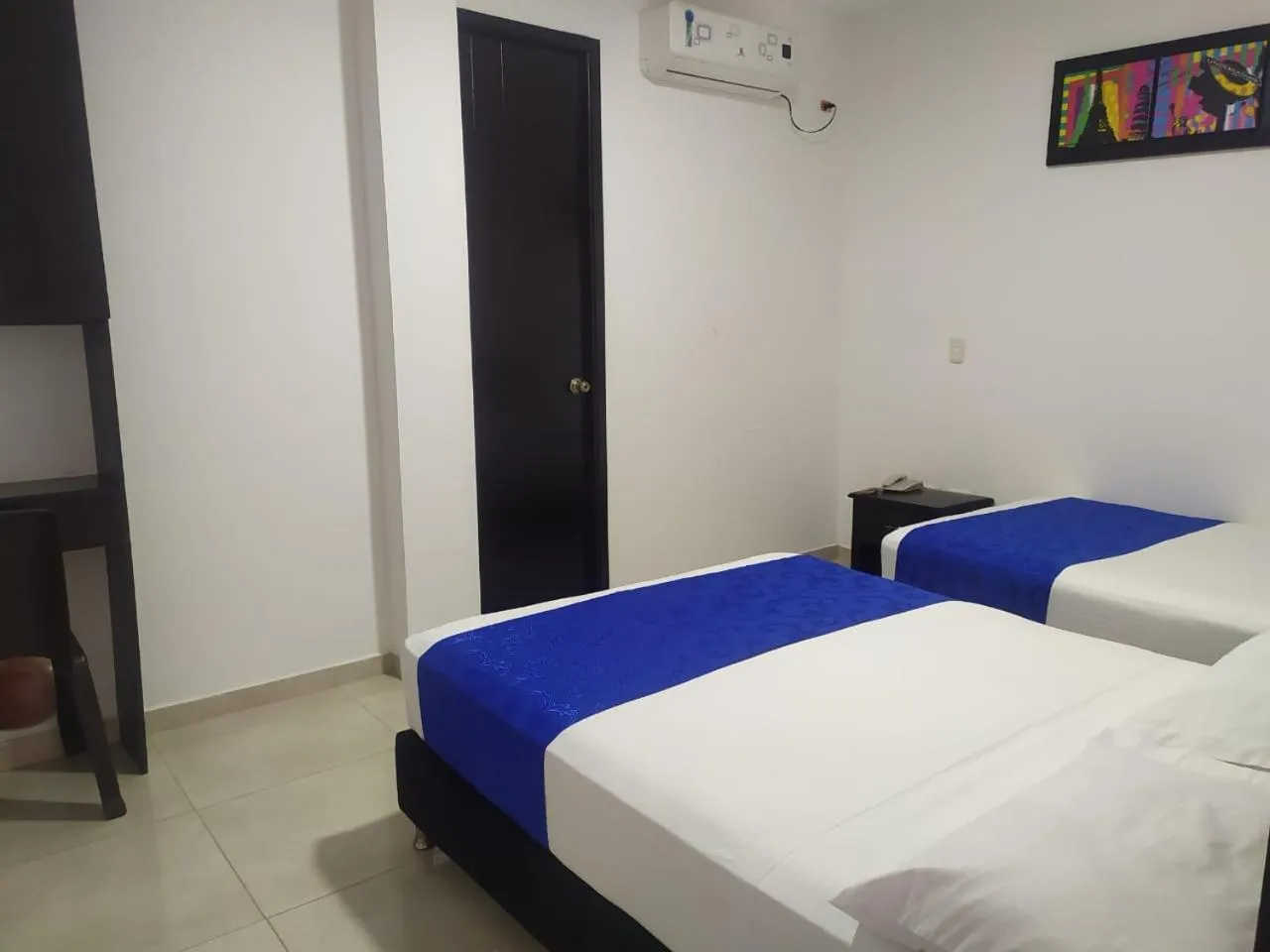 Bed in Hotel Diamonds