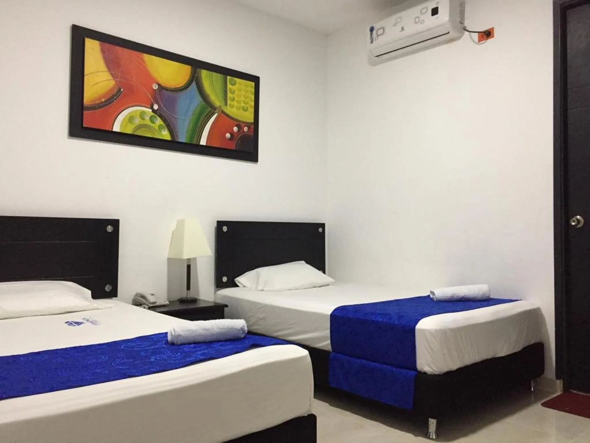 Bed in Hotel Diamonds