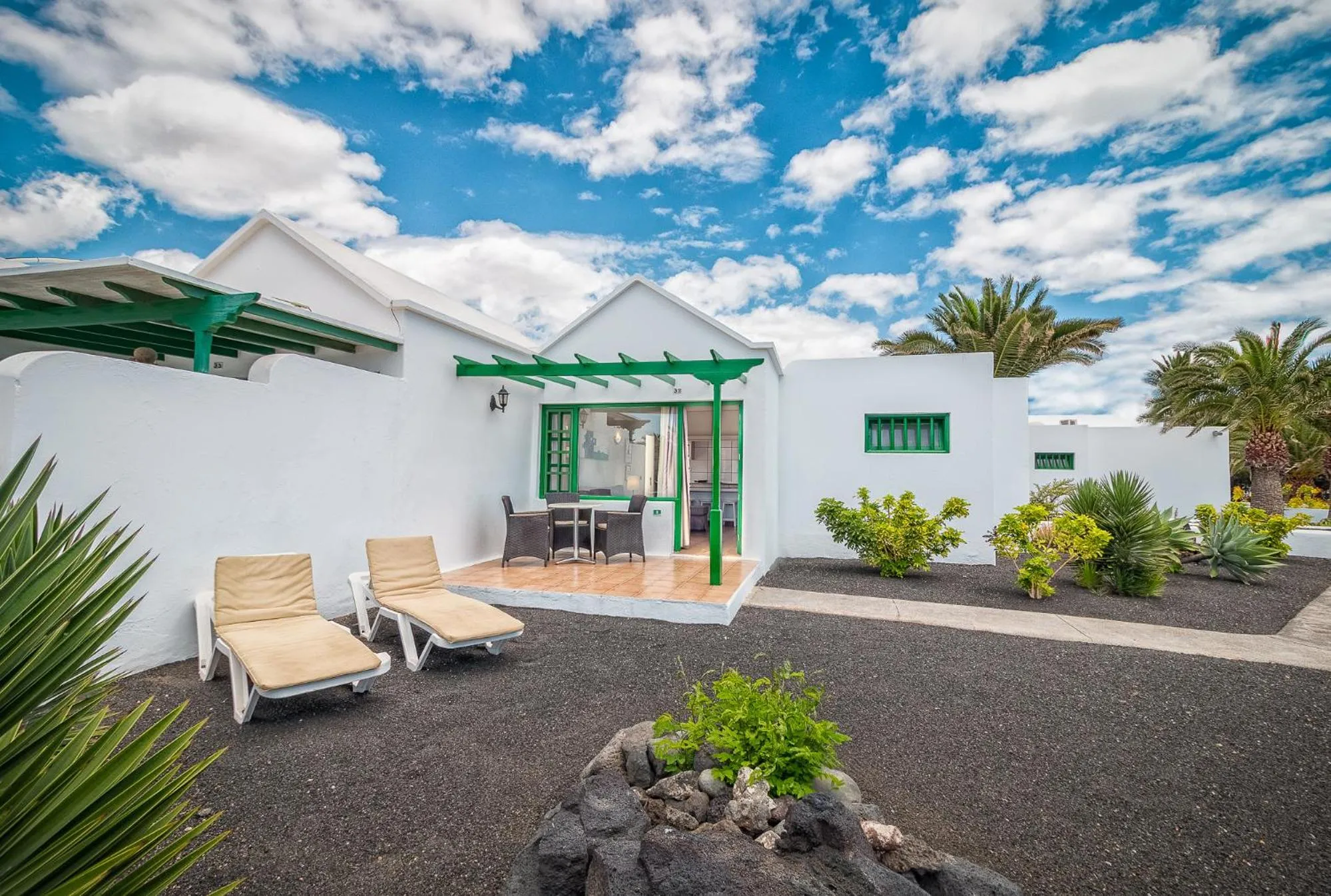 Balcony/Terrace in Apartamentos LIVVO Las Gaviotas