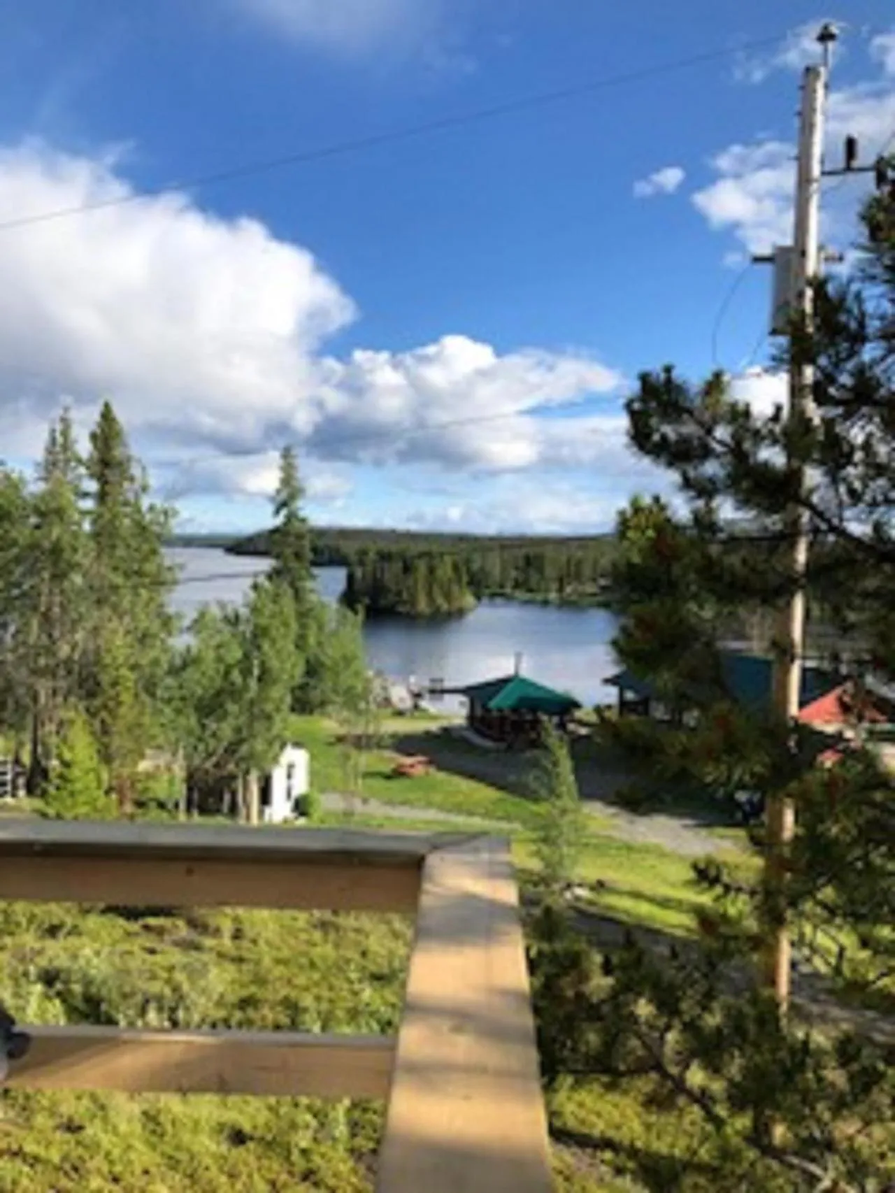 Lake view in Nimpo Lake Resort