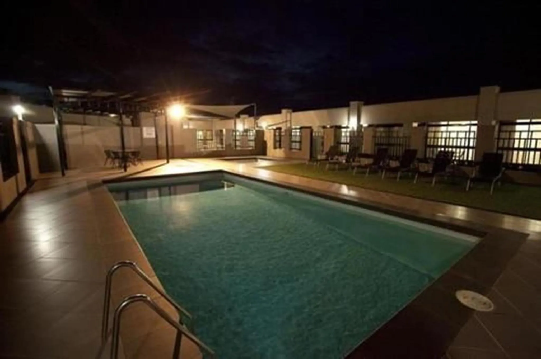 Swimming pool in Southgate