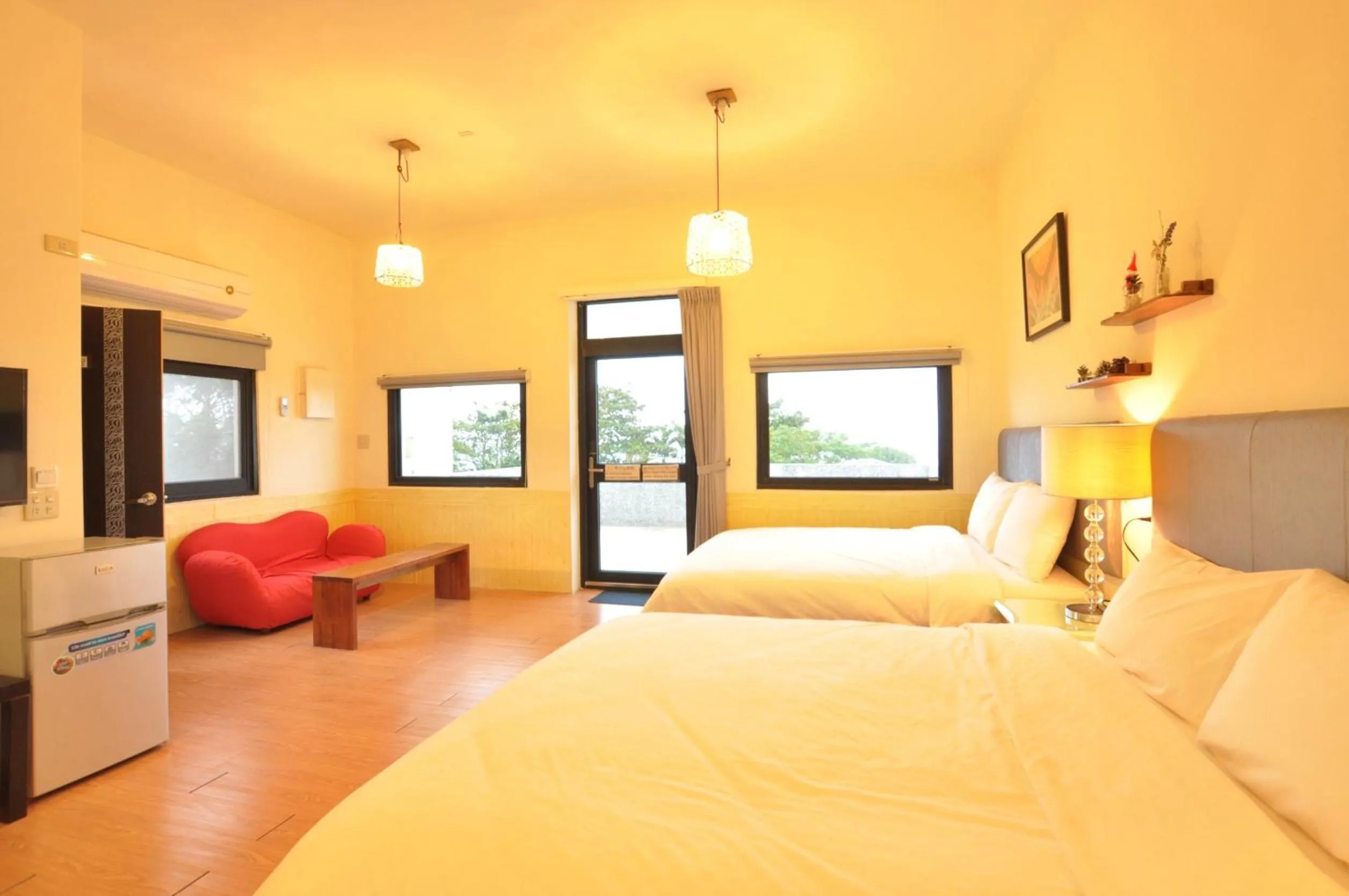 Photo of the whole room, Bed in Runners' House Taitung