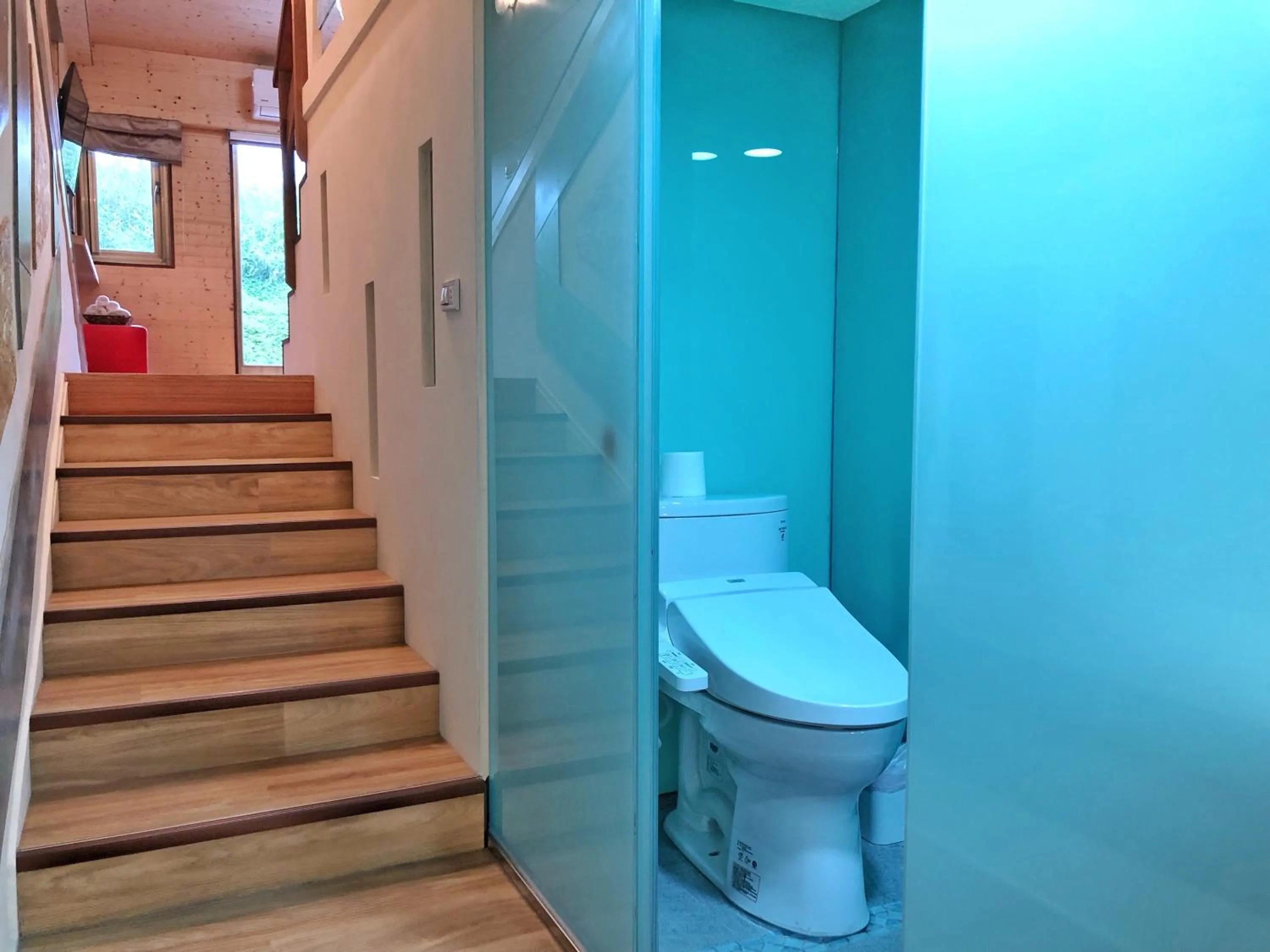 Toilet in Runners' House Taitung