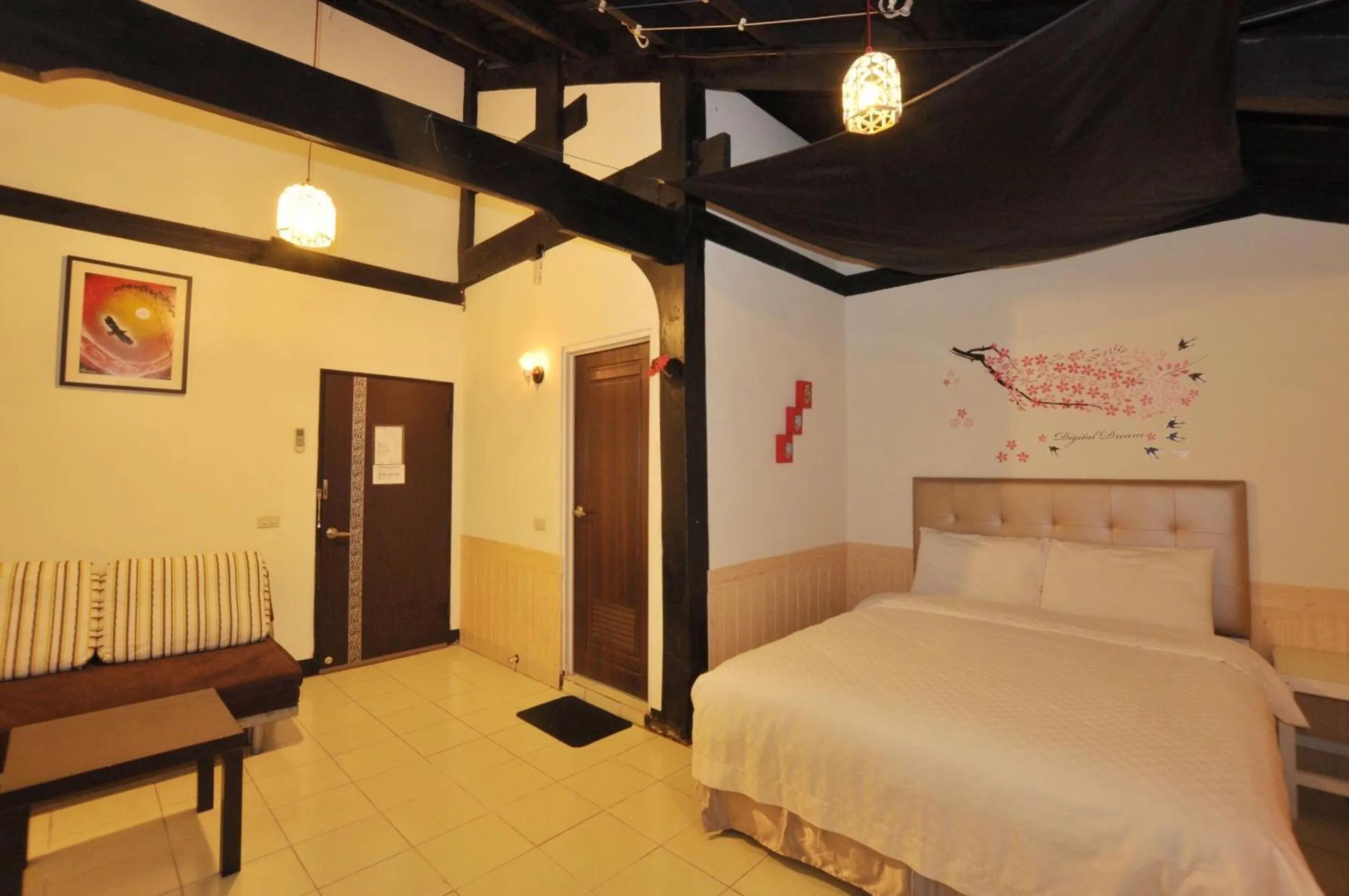 Photo of the whole room, Bed in Runners' House Taitung