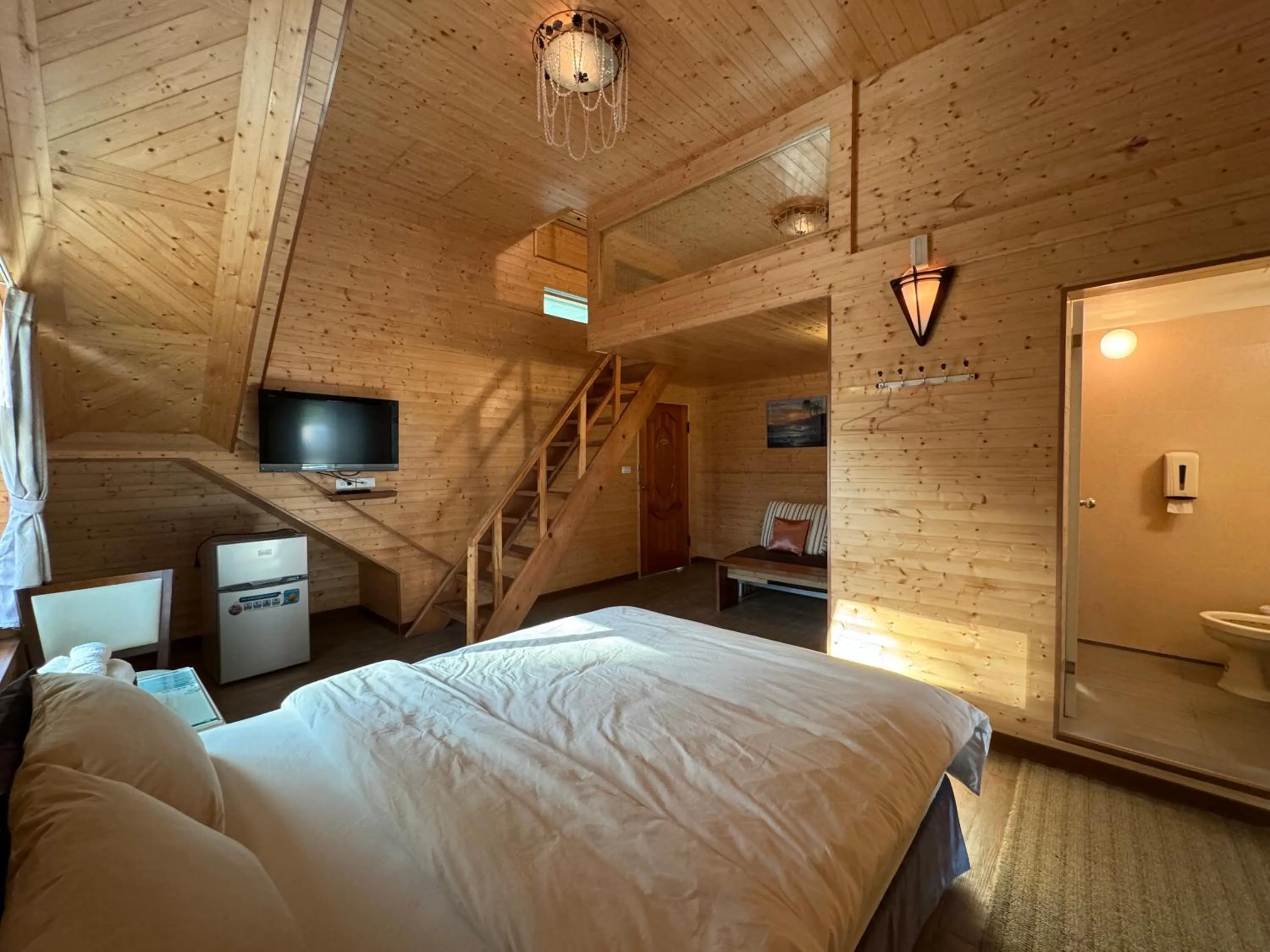 Photo of the whole room, Bed in Runners' House Taitung