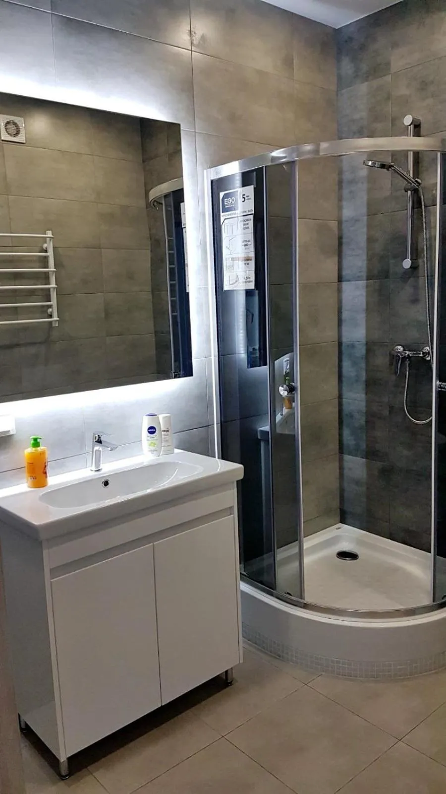 Shower in Best Apartments in Most City, River View