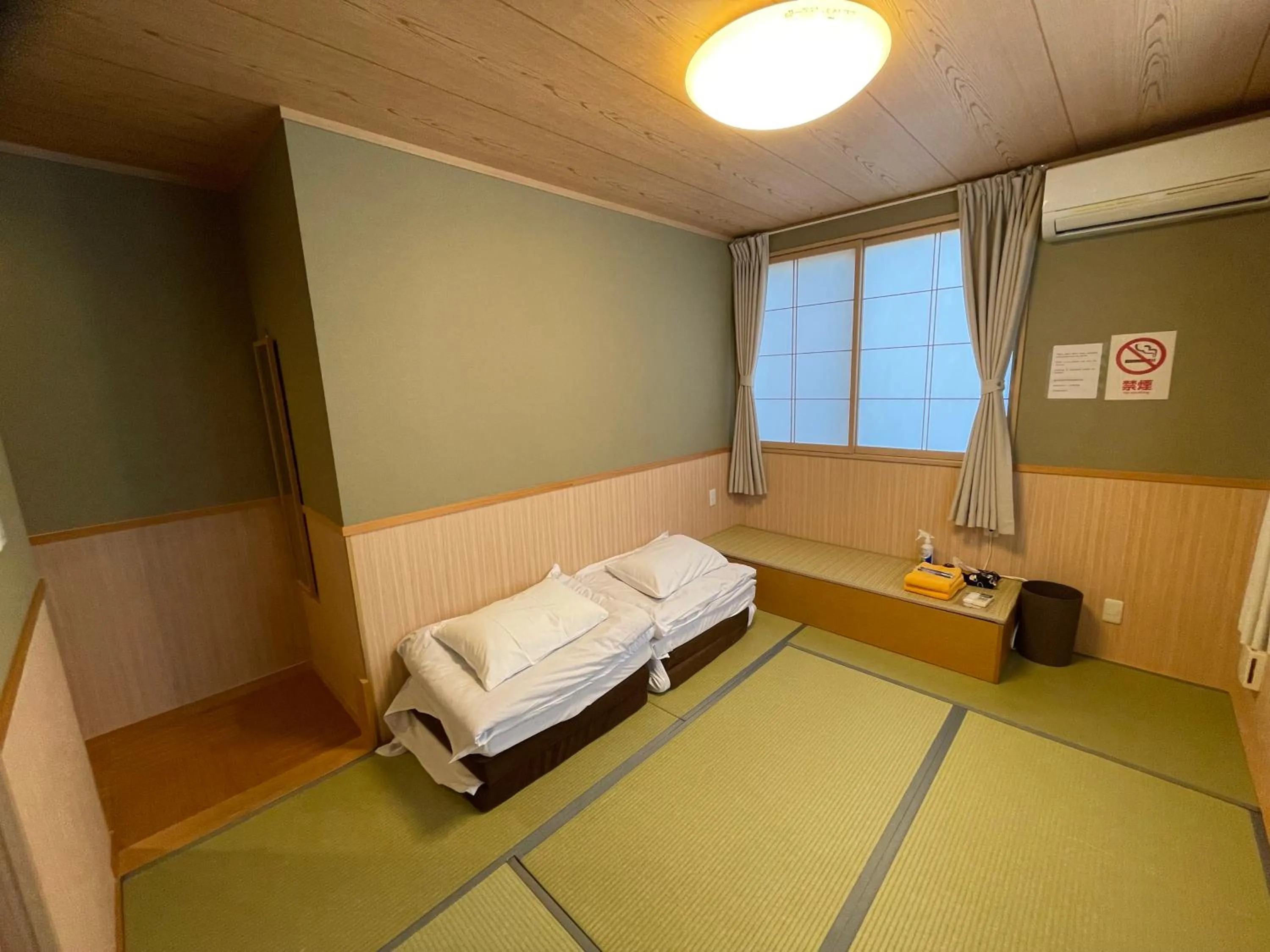 Photo of the whole room, Bed in GuestHouse Guu