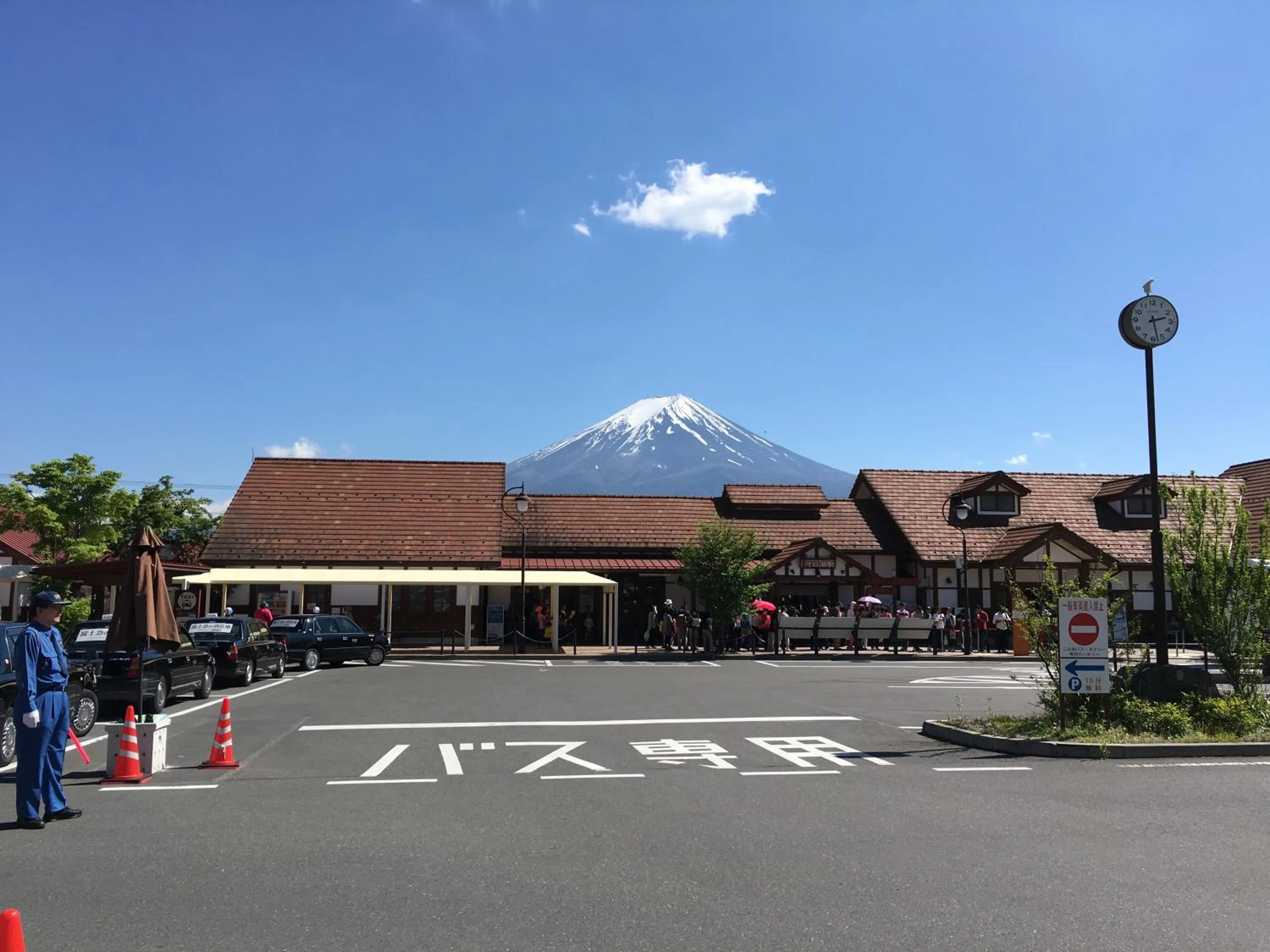 Neighbourhood in GuestHouse Guu