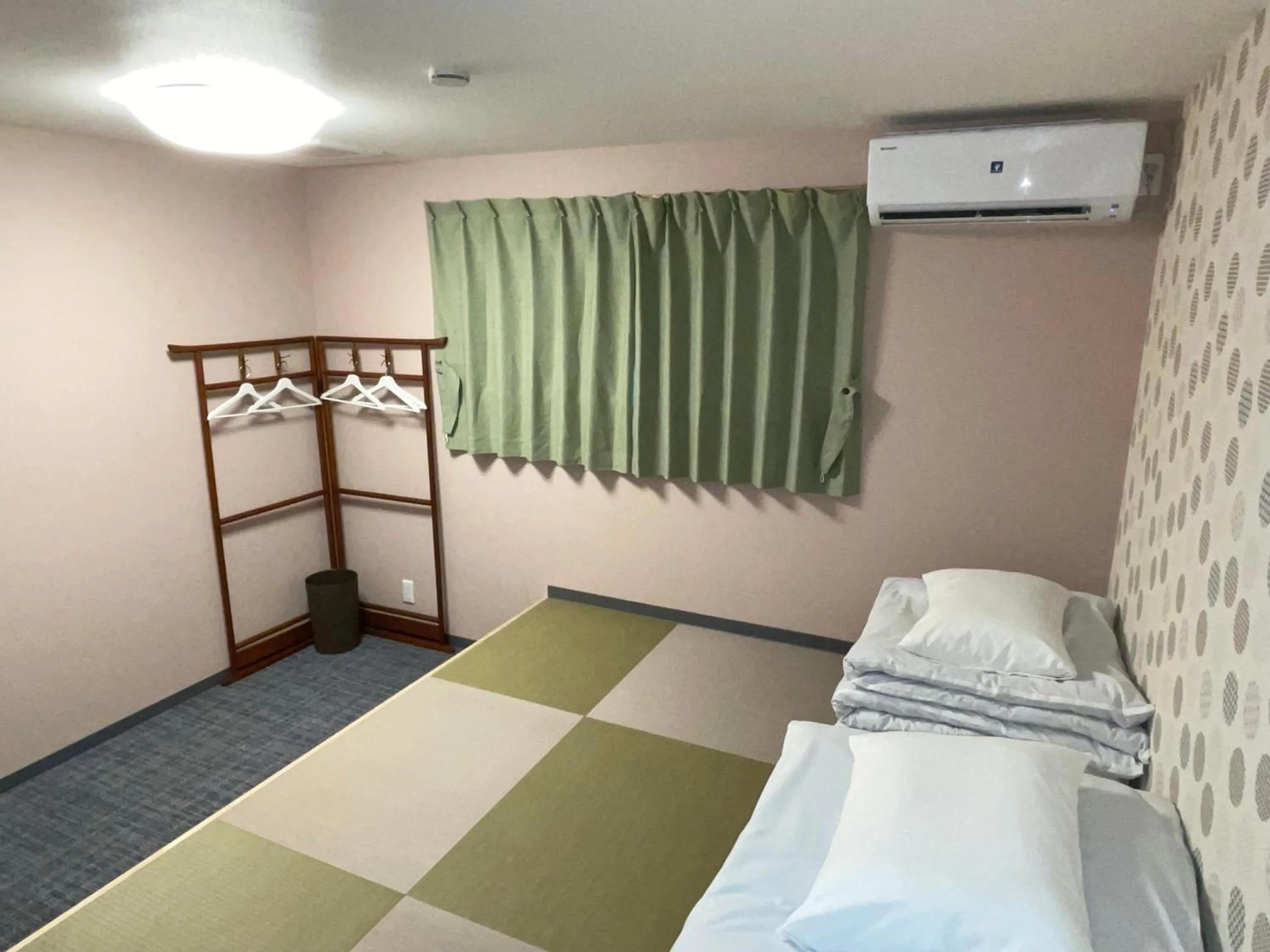 Photo of the whole room, Bed in GuestHouse Guu