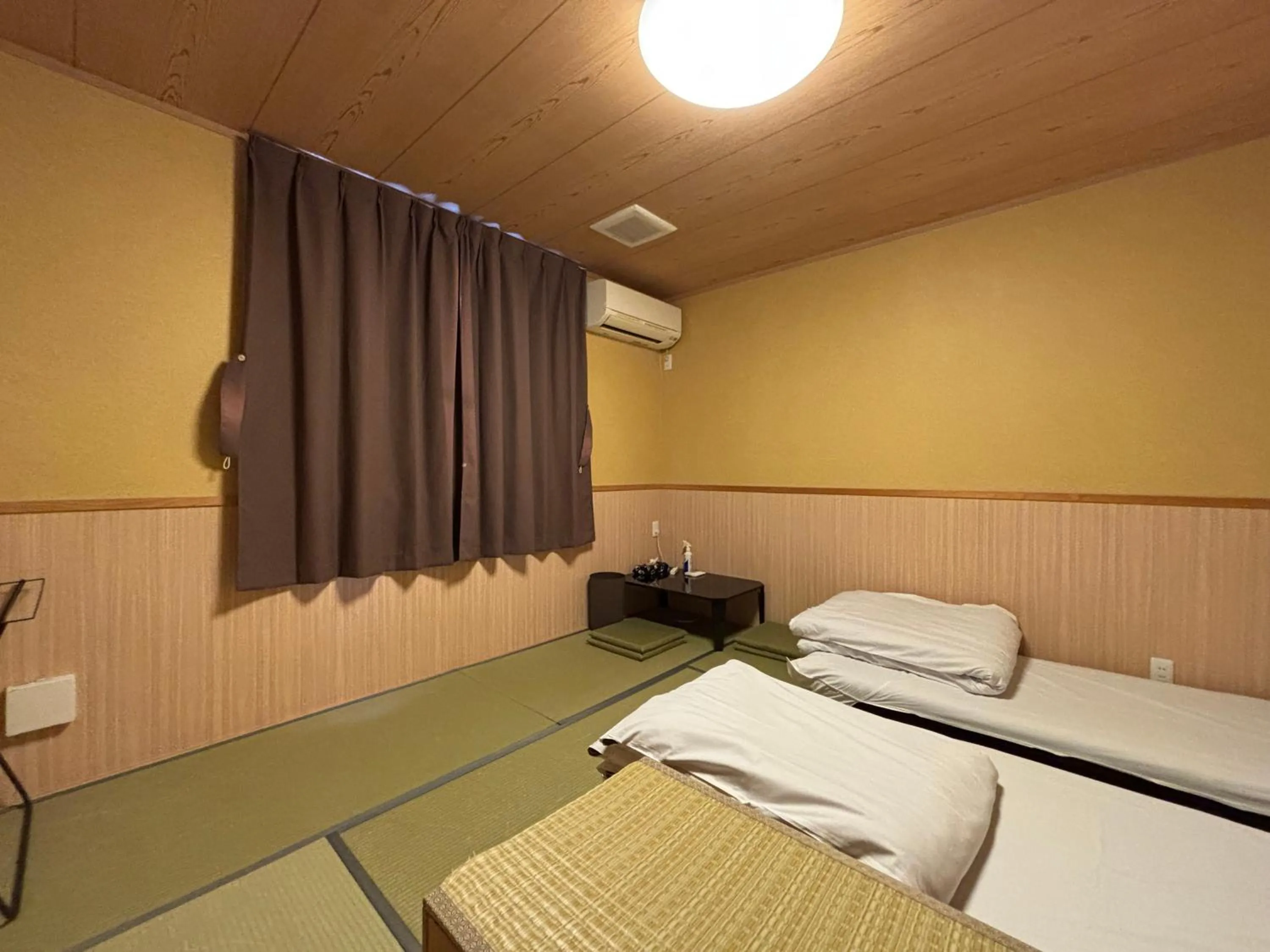 Photo of the whole room, Bed in GuestHouse Guu