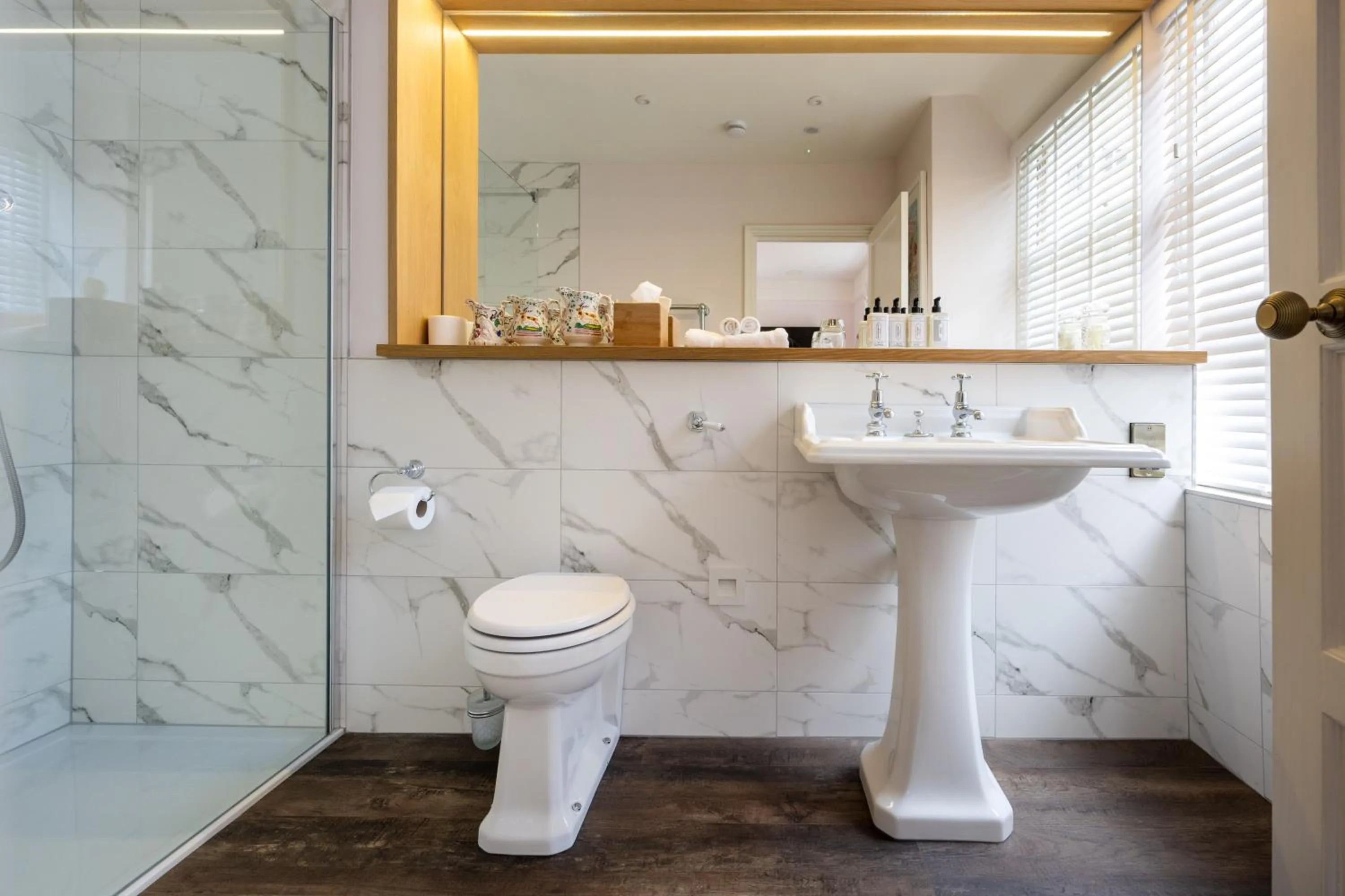 Shower in The Assembly House in central Norwich