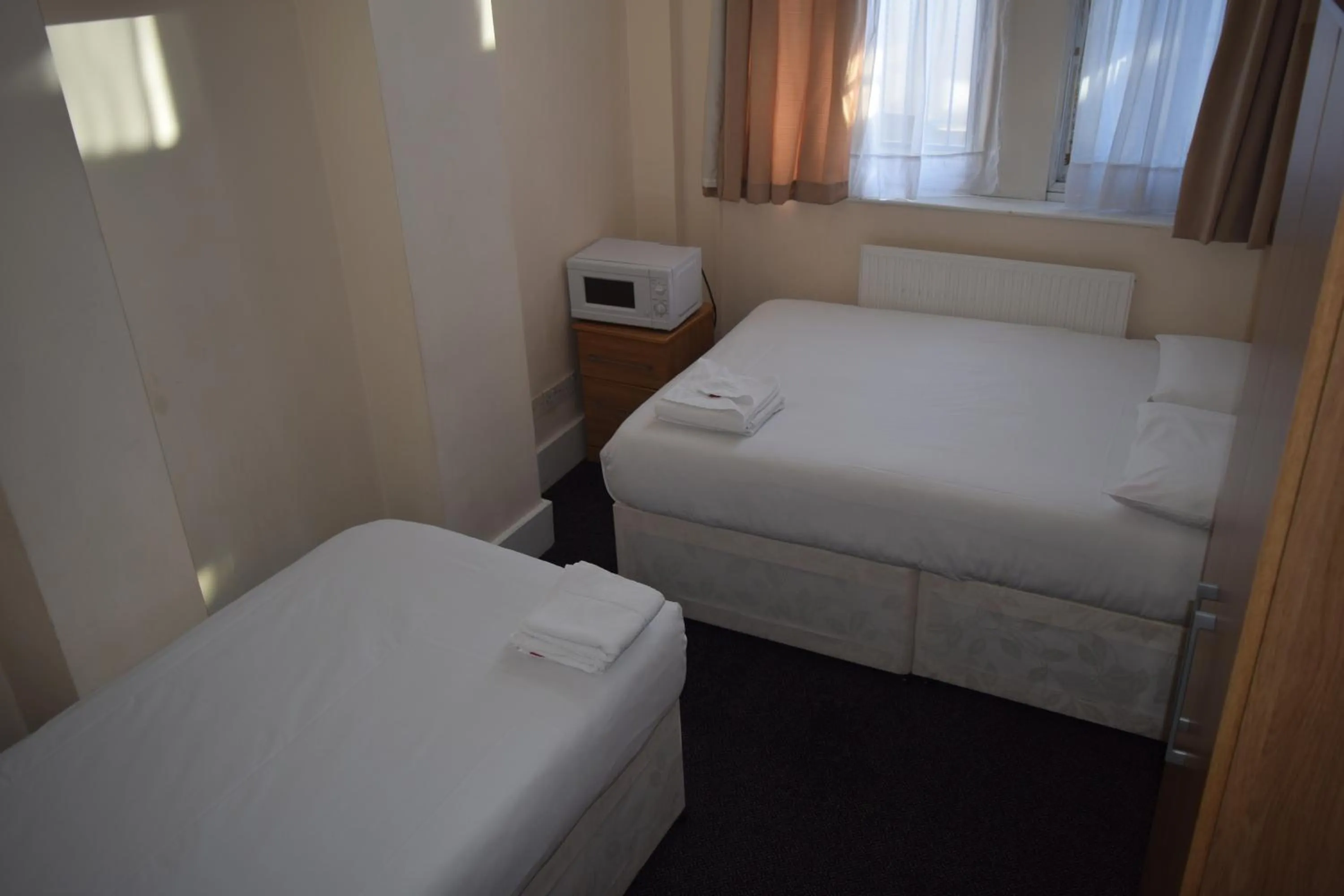 Day, Bed in York Hotel