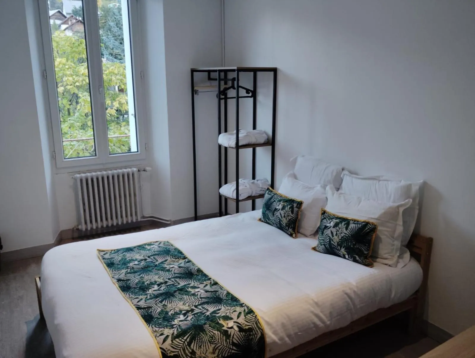 Bed in Ice Rock Hotel