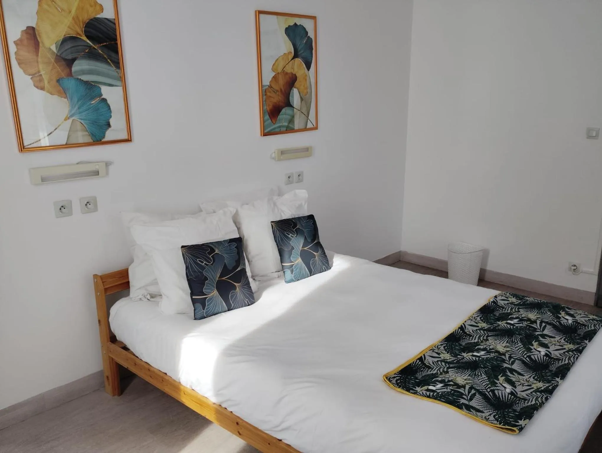 Bed in Ice Rock Hotel