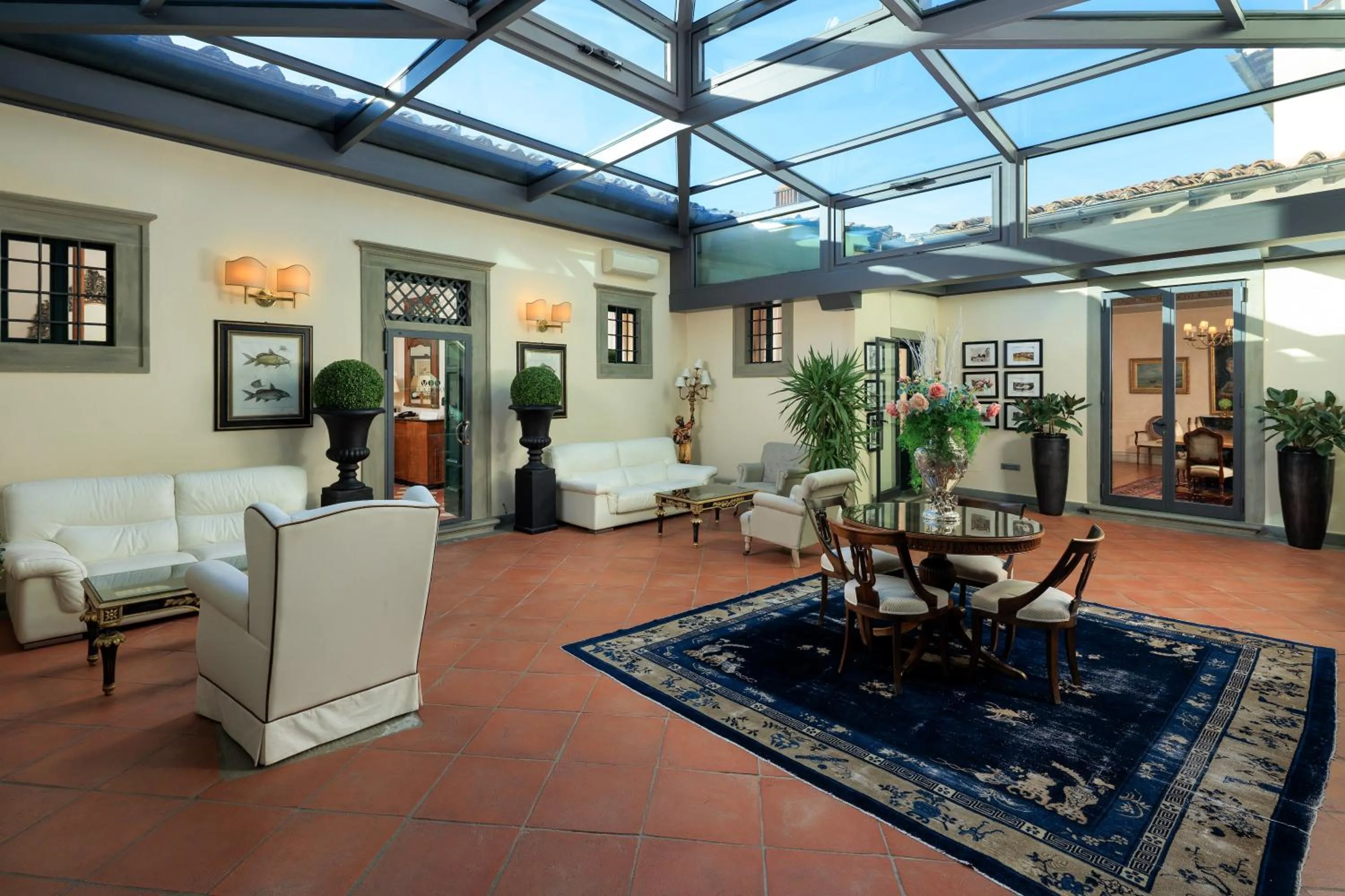 Inner courtyard view in Villa Il Sasso - Dimora d'Epoca