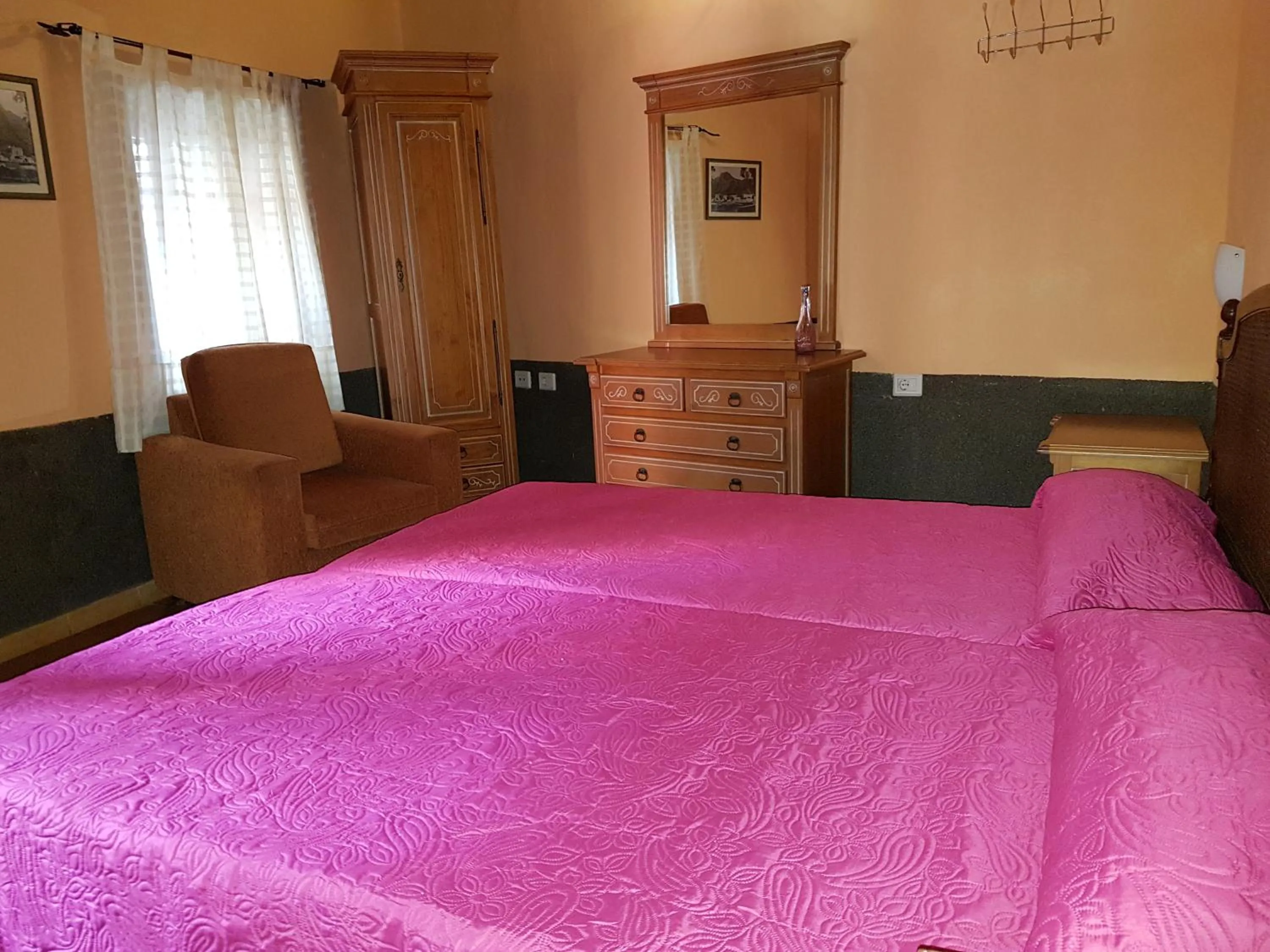 Bed in Fonda Central