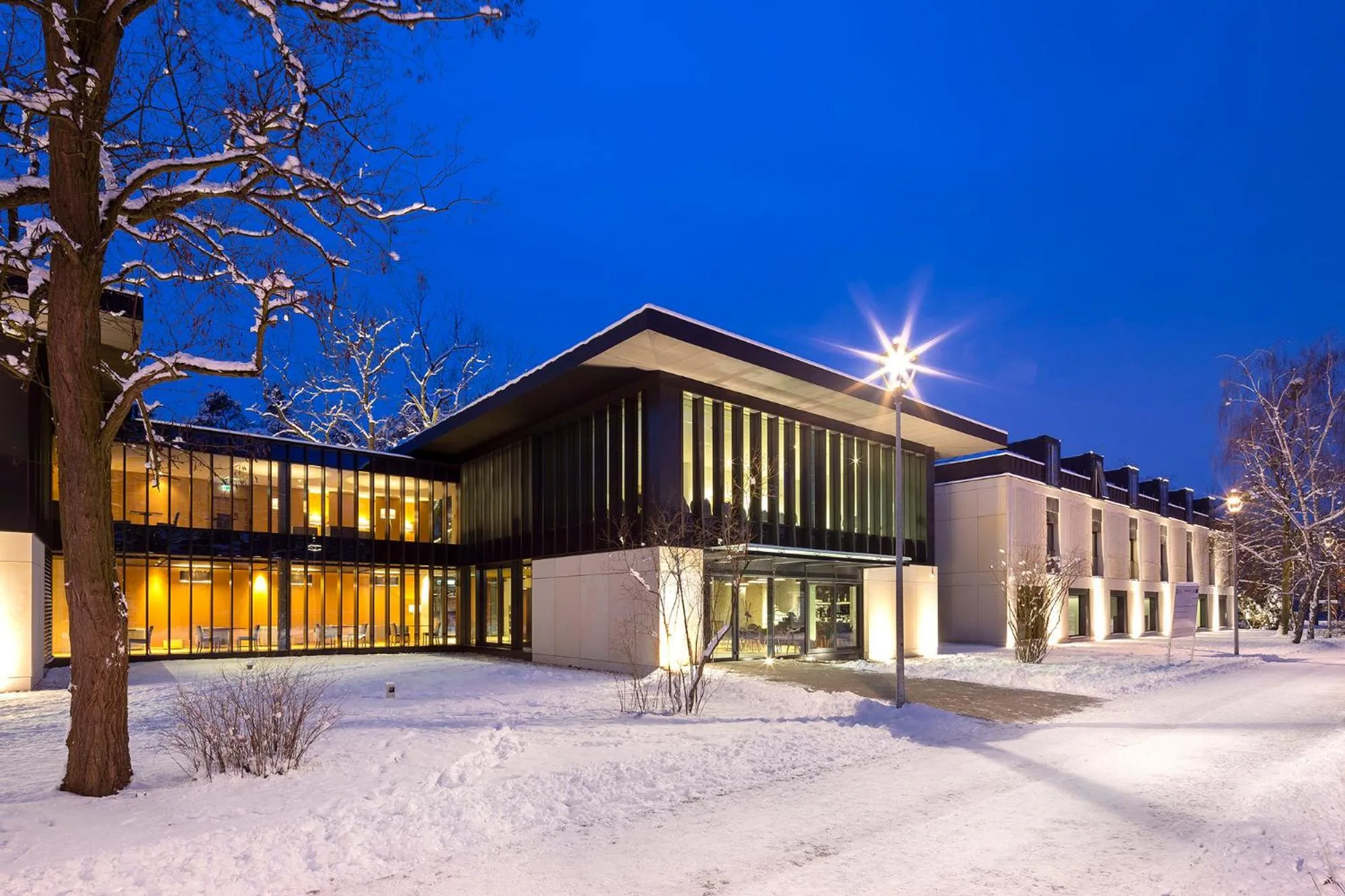 Facade/entrance in Eva Park Life & Spa