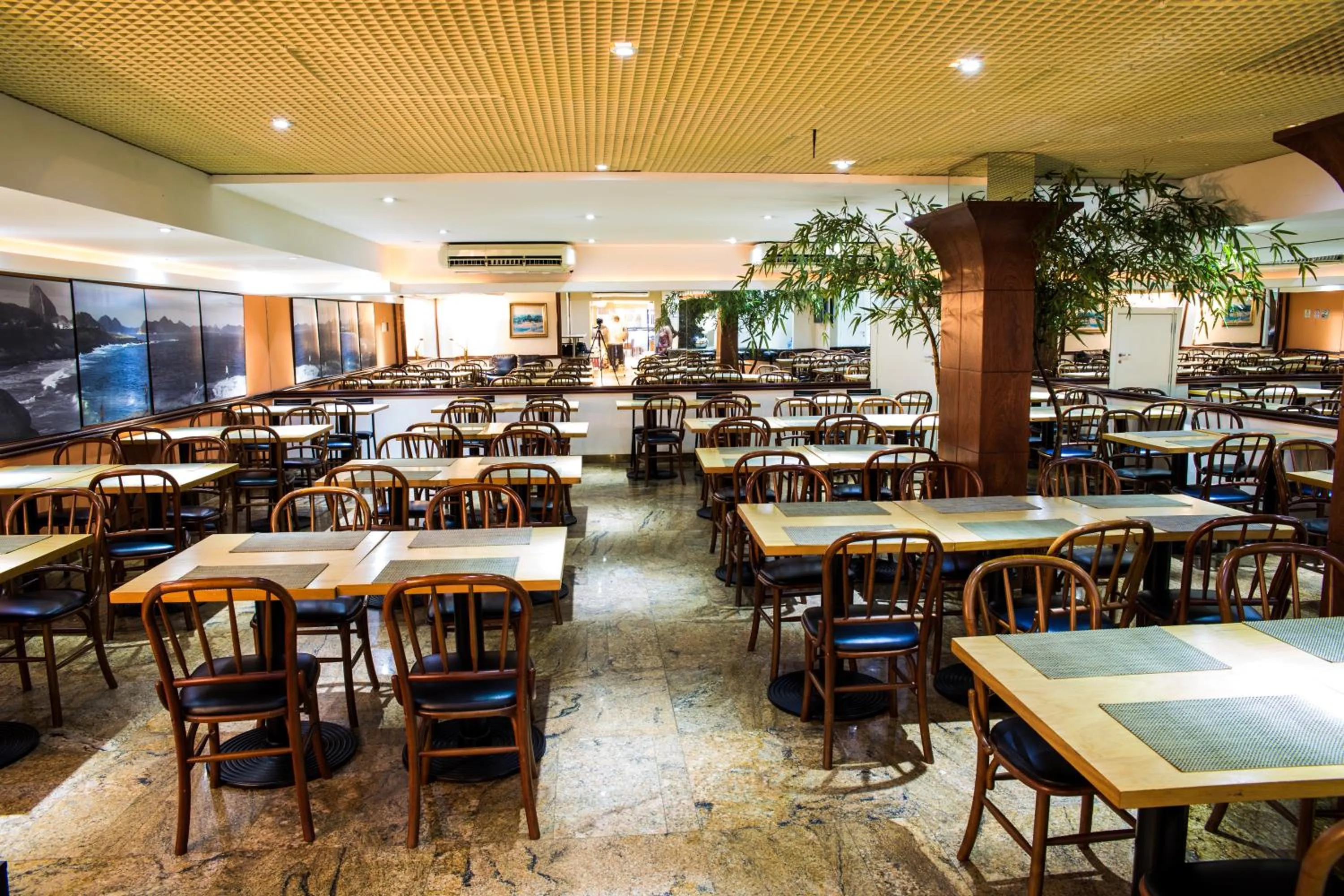 Restaurant/places to eat in Atlantis Copacabana Hotel