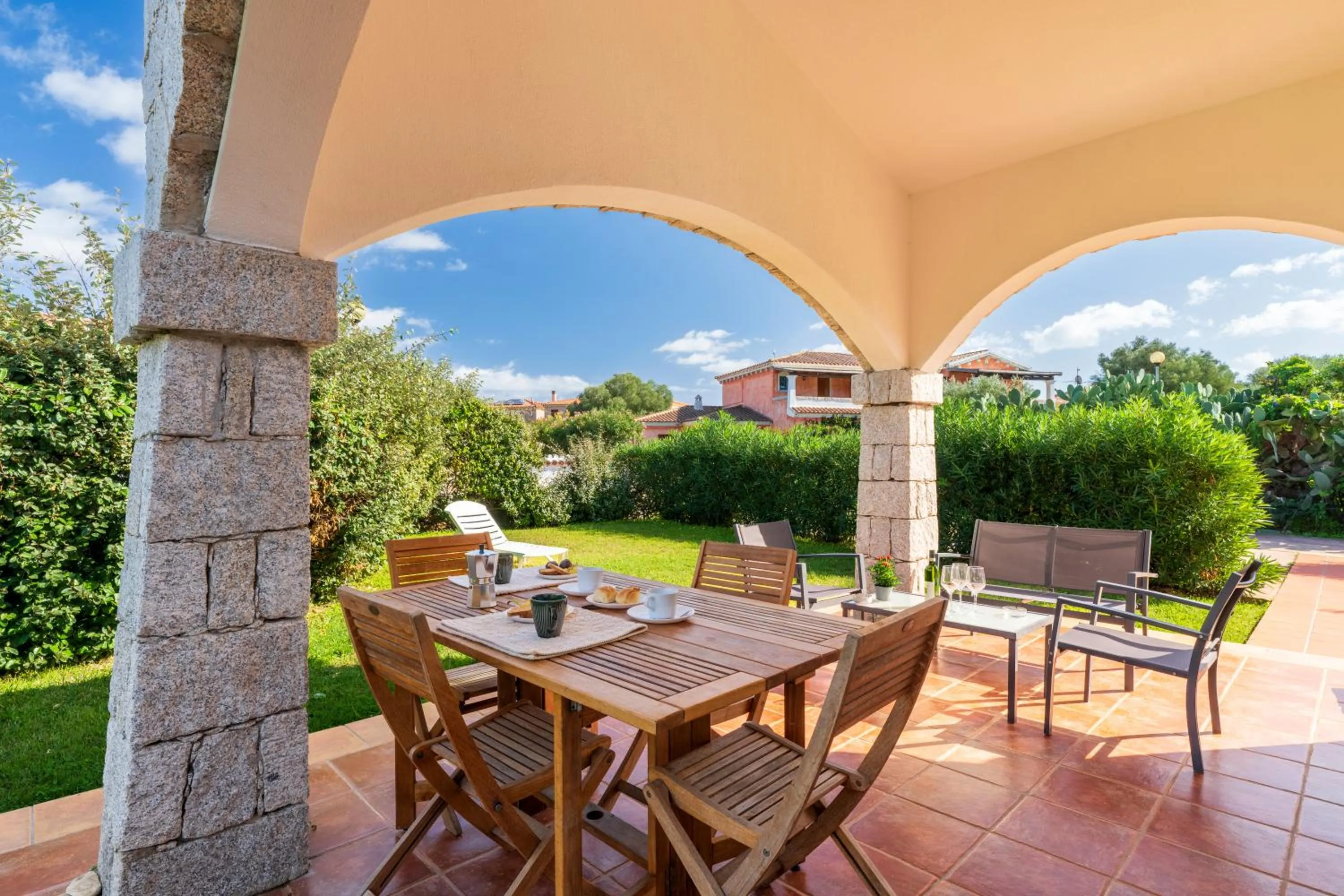 Patio in Vecchio Stazzo