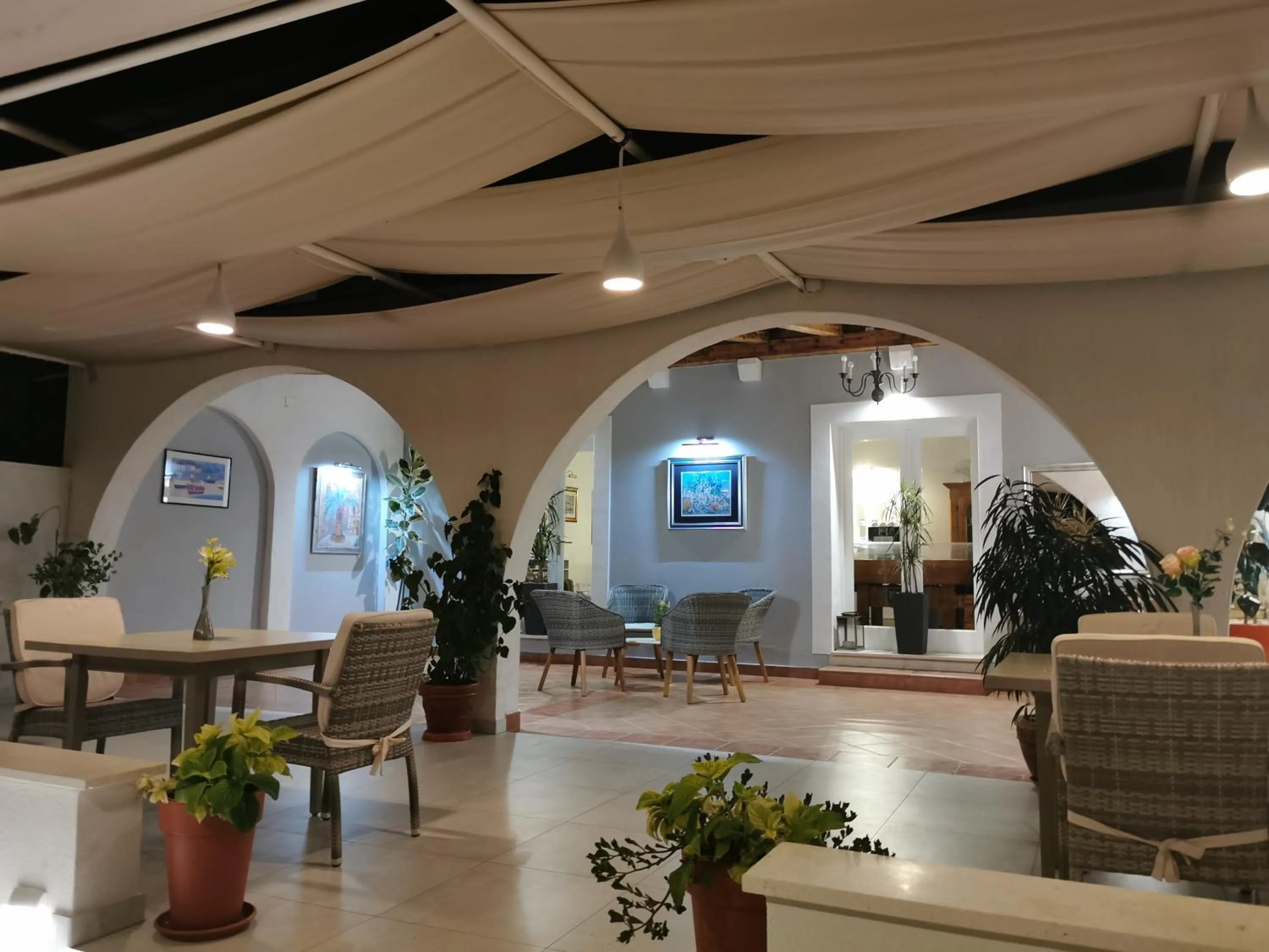 Restaurant/places to eat in Stella Mare Eco Boutique House