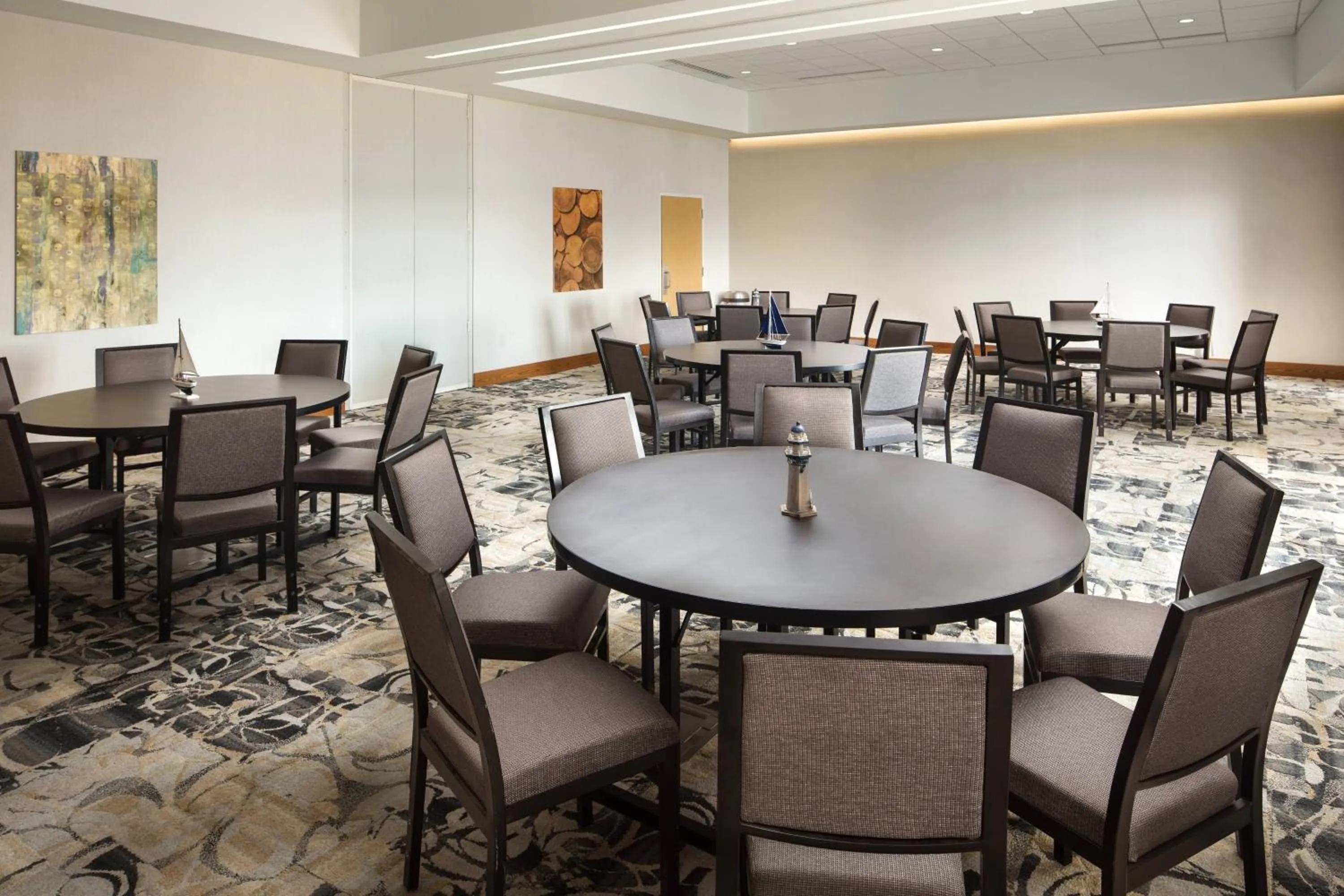 Meeting/conference room in Courtyard by Marriott Erie Bayfront