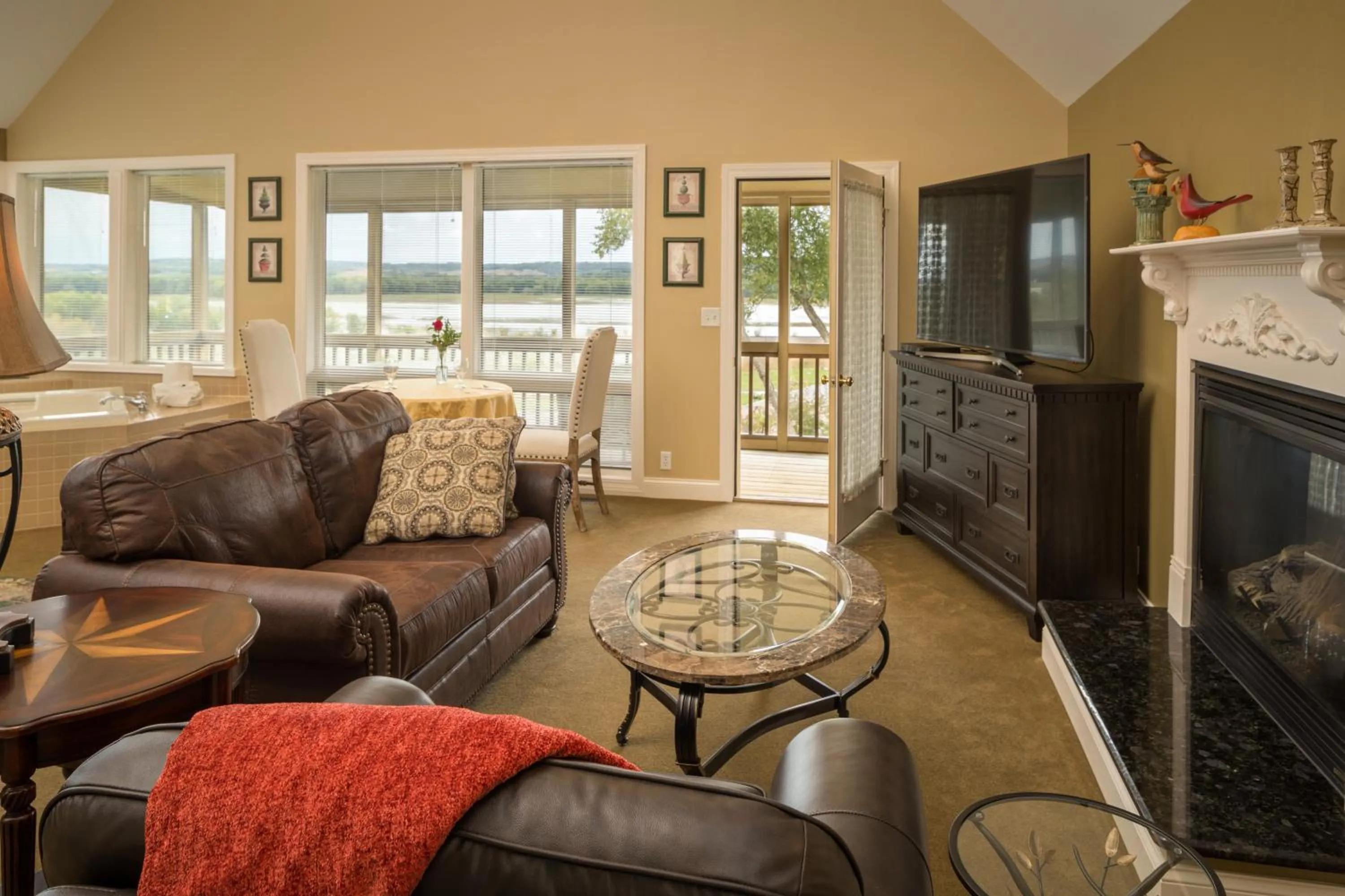 Goldmoor Inn & Resort