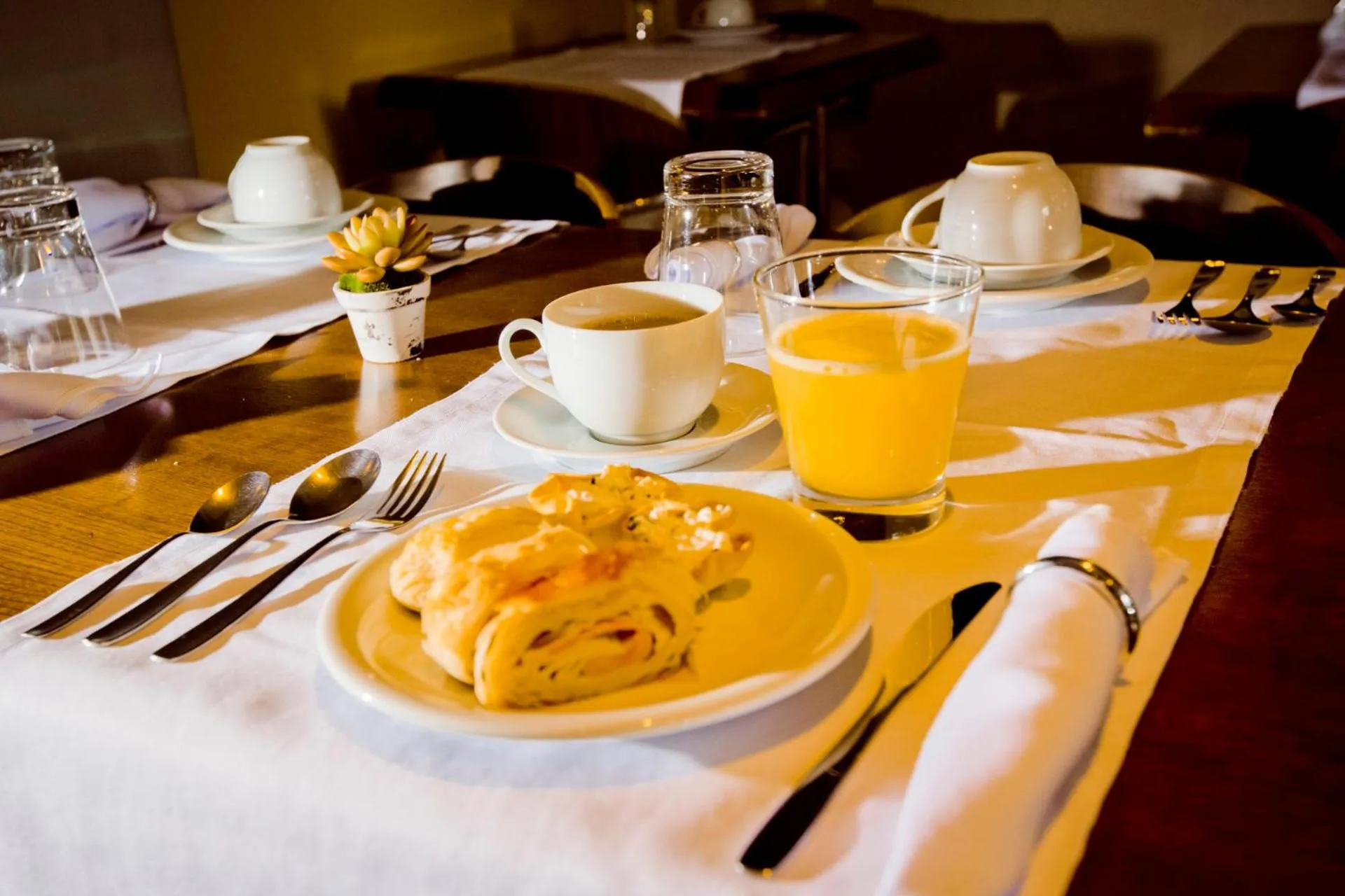 Restaurant/places to eat in Hotel San Pietro