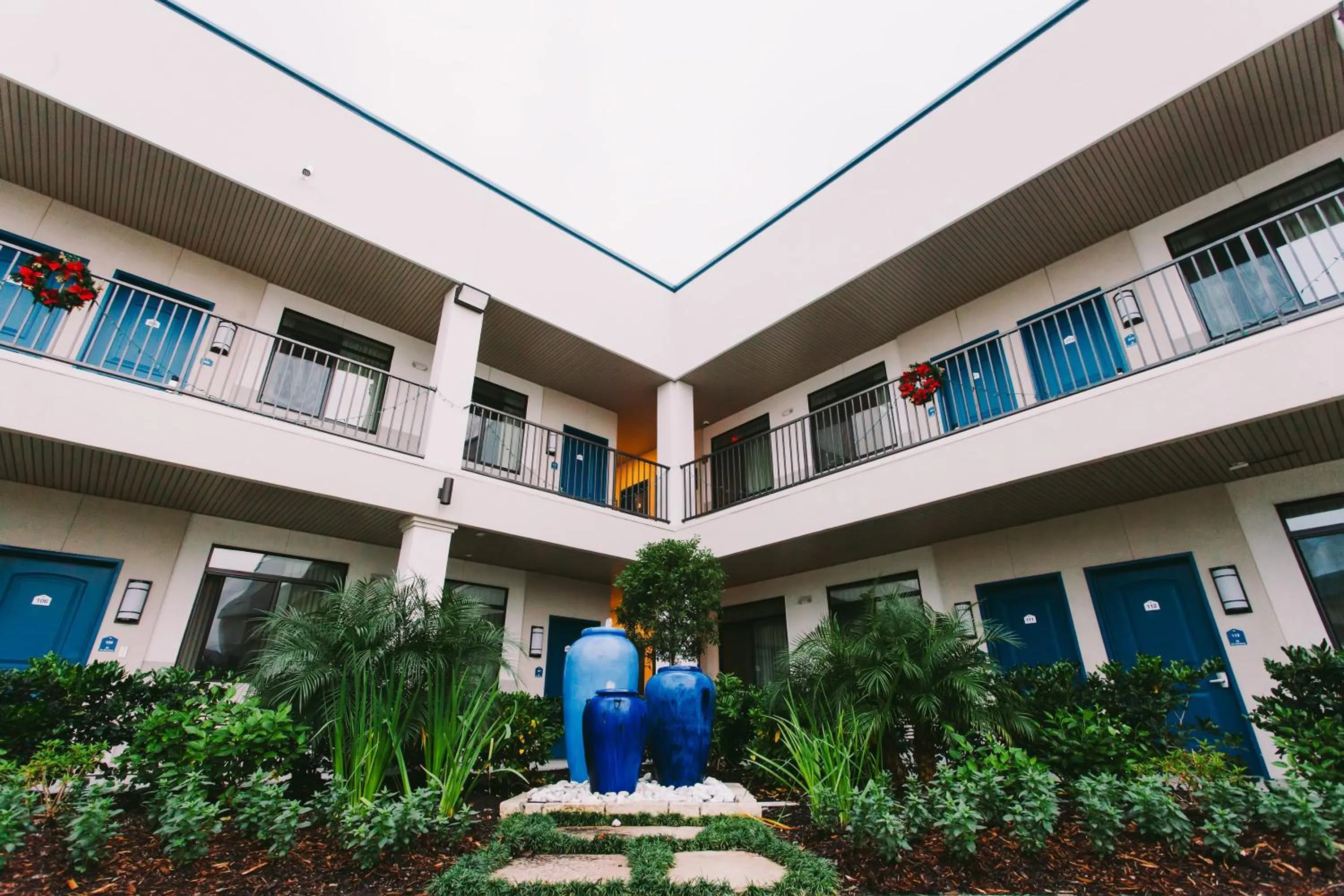 Property building in Palace Inn Blue City Centre