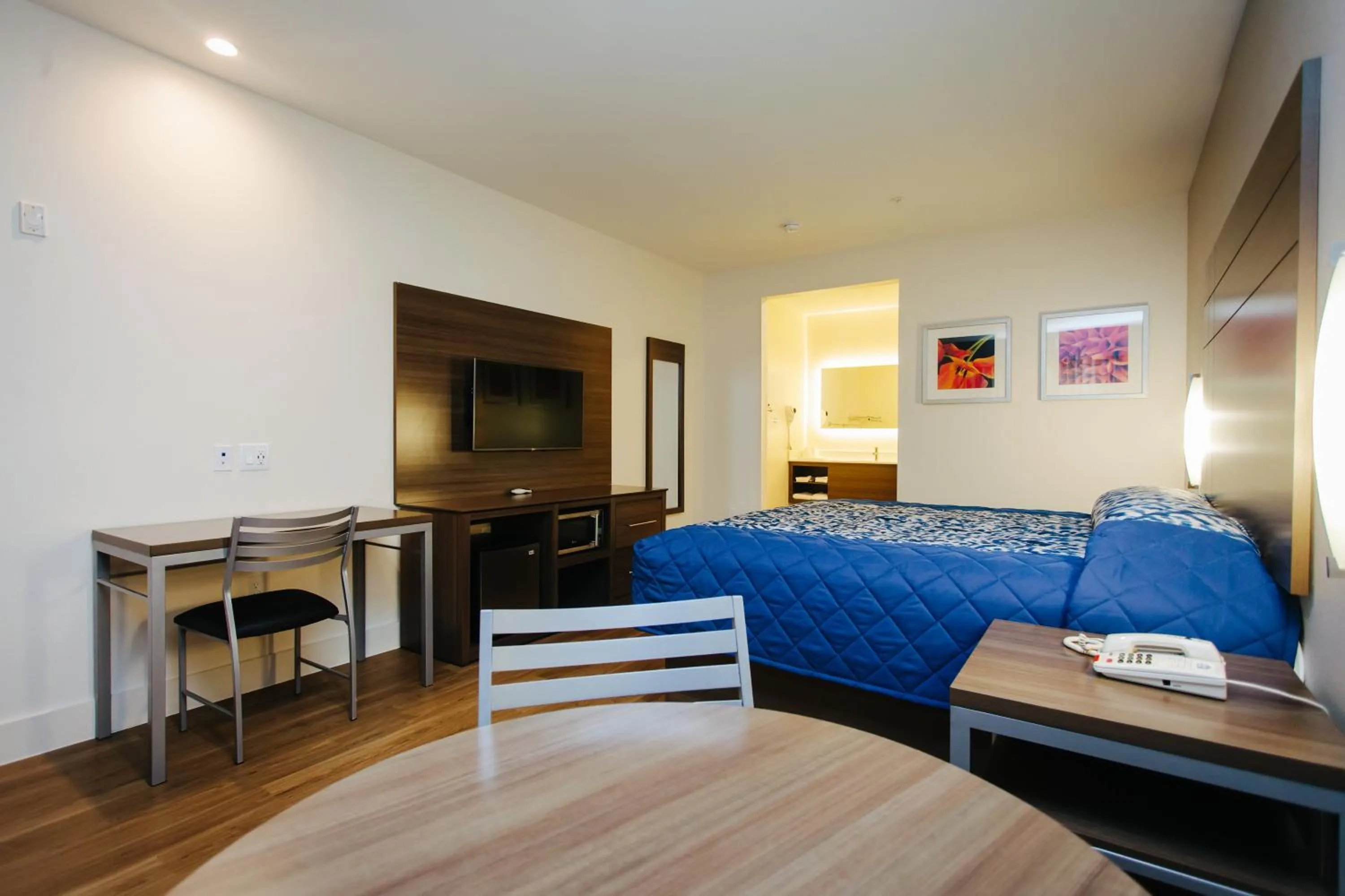 Photo of the whole room in Palace Inn Blue City Centre