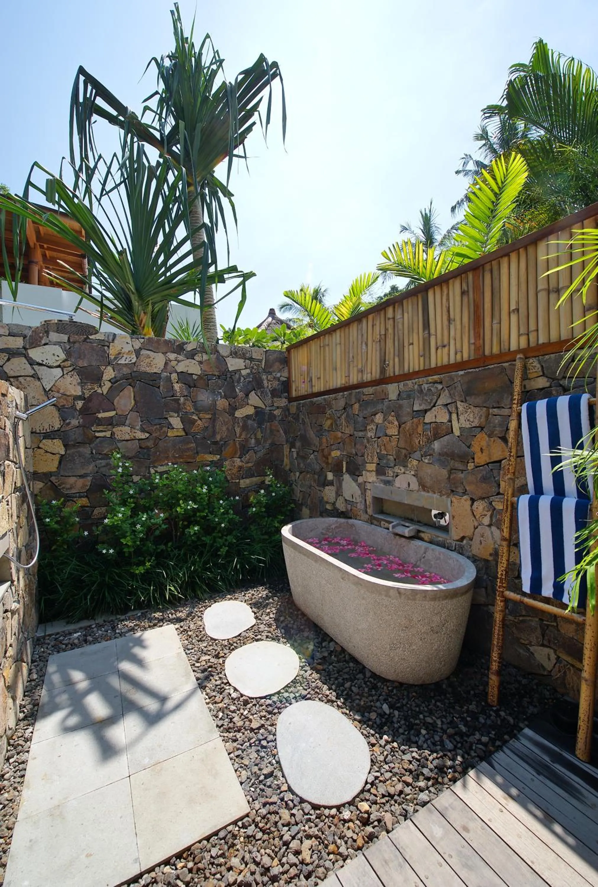 Area and facilities in Jeeva Santai Villas