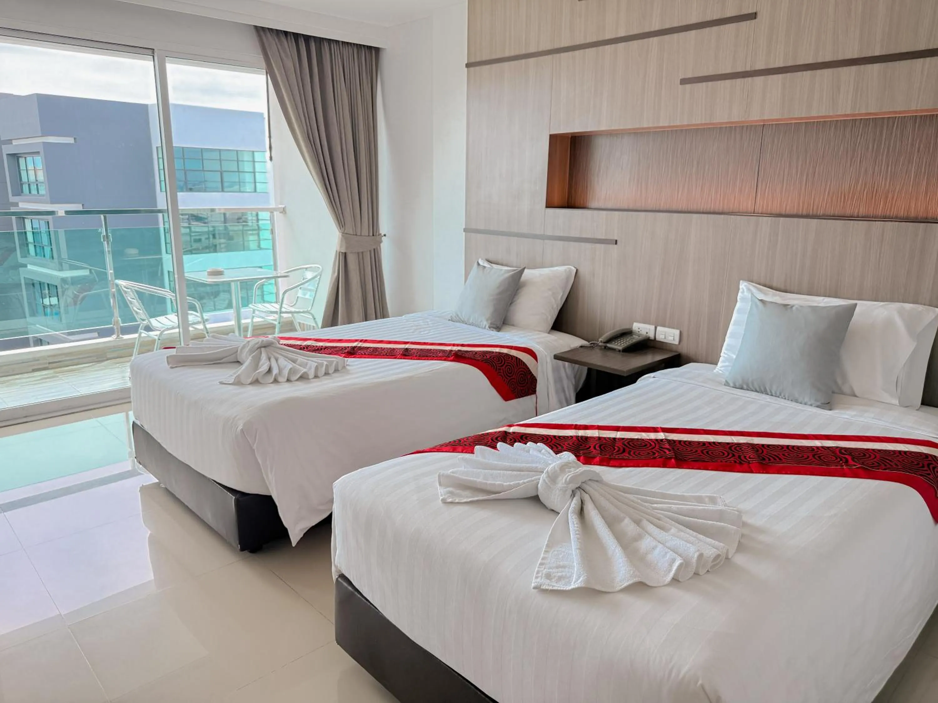 Bed in Vareena palace hotel