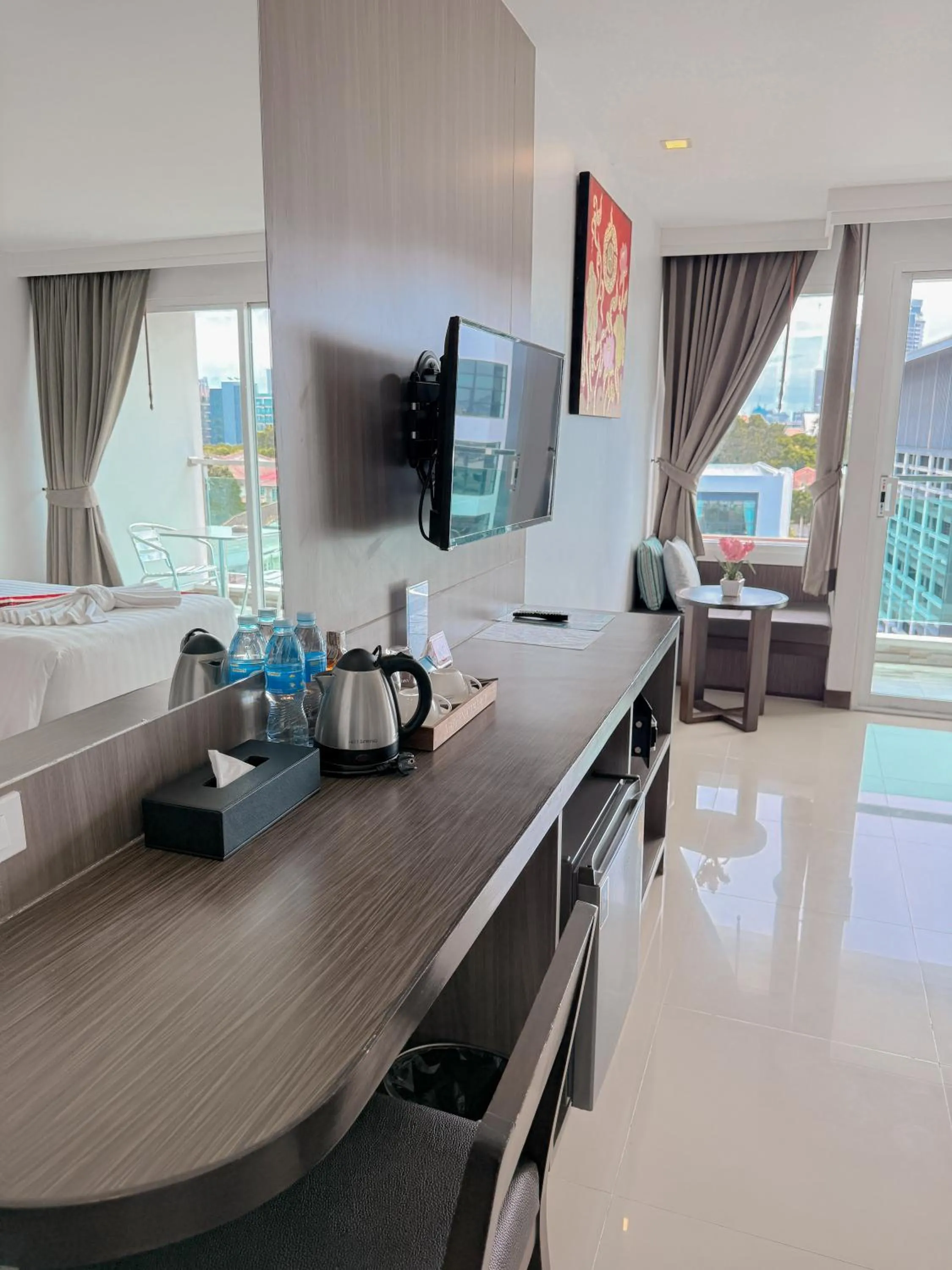 Vareena palace hotel