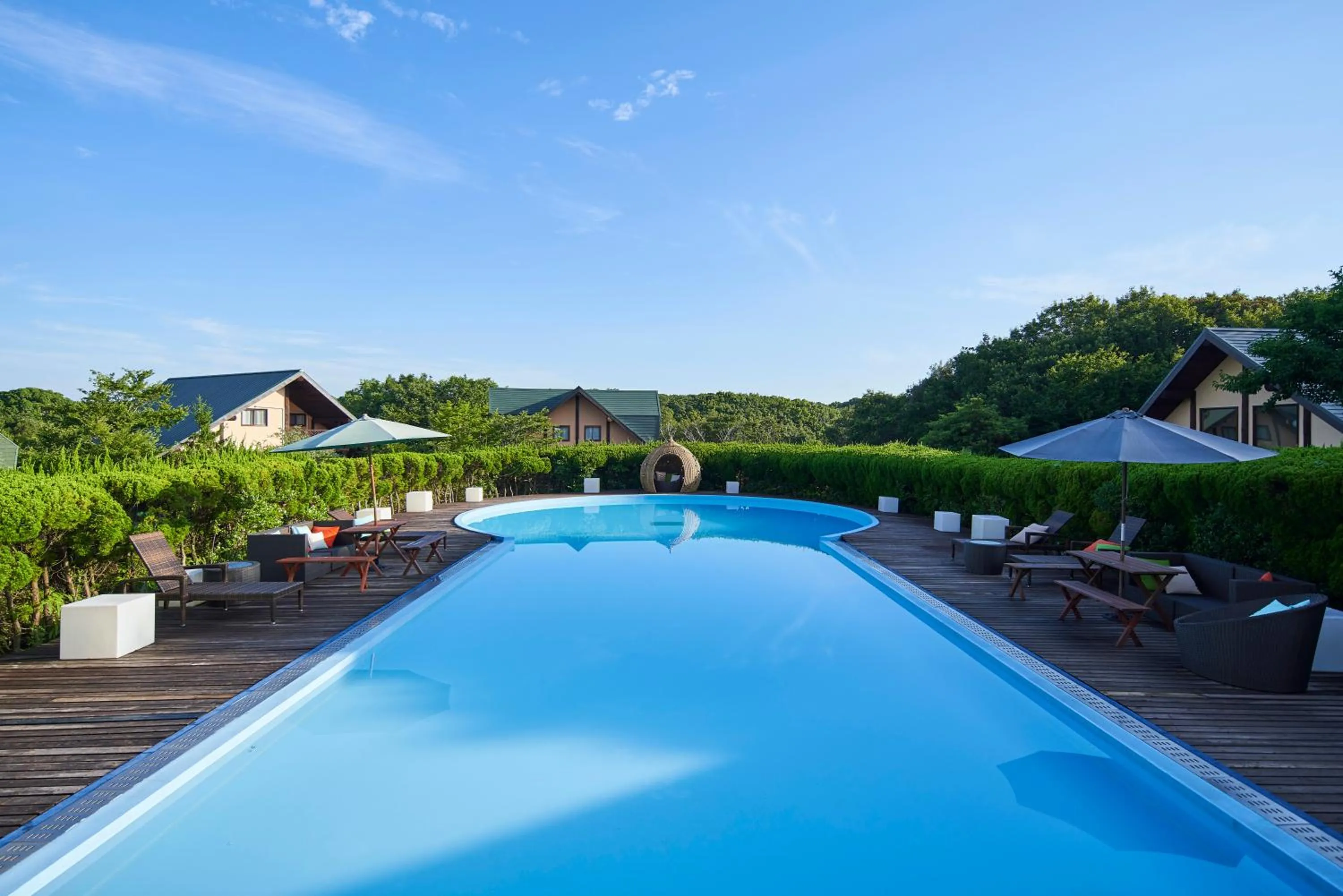 Swimming pool in Fiore Shima