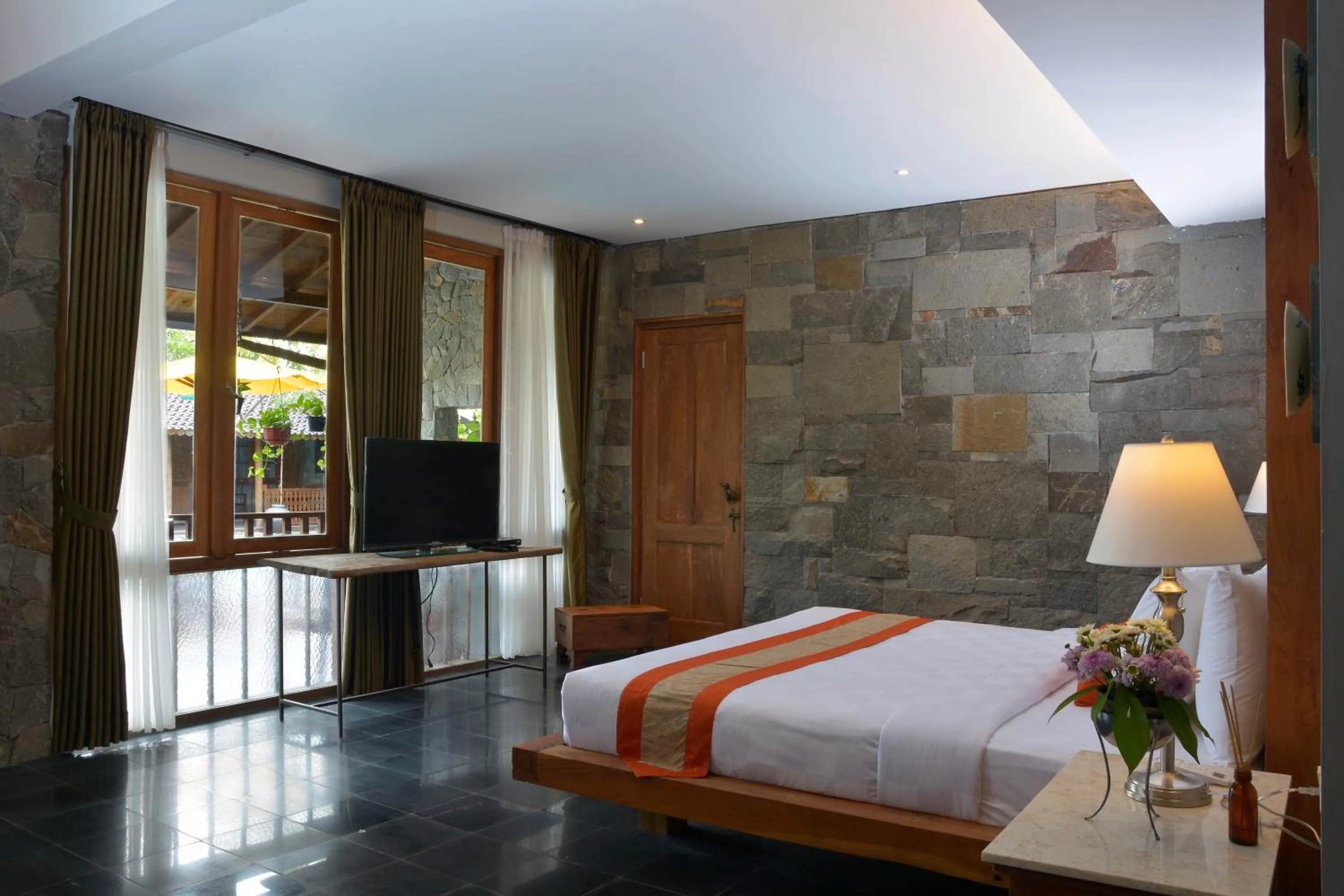 TV and multimedia, Bed in WARISAN Heritage Boutique Hotel