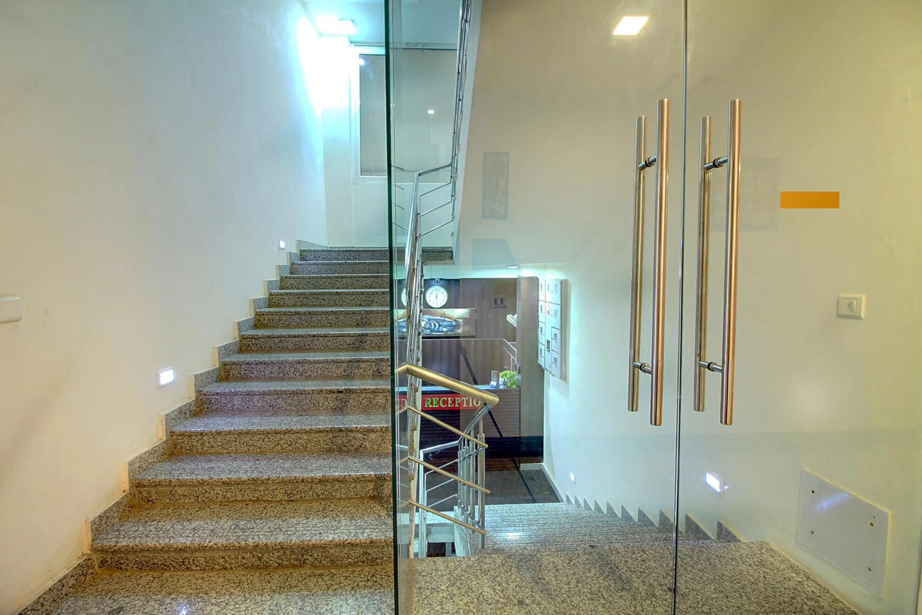 Area and facilities in STAAYZ Premium Gurgaon