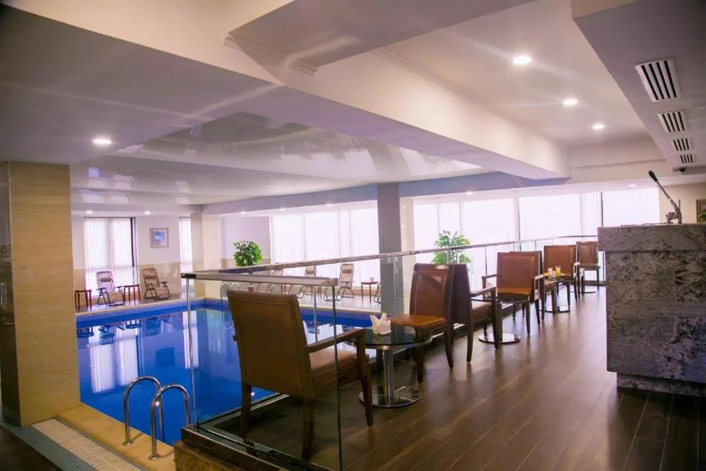 Pool view in Shera Inn Hotel