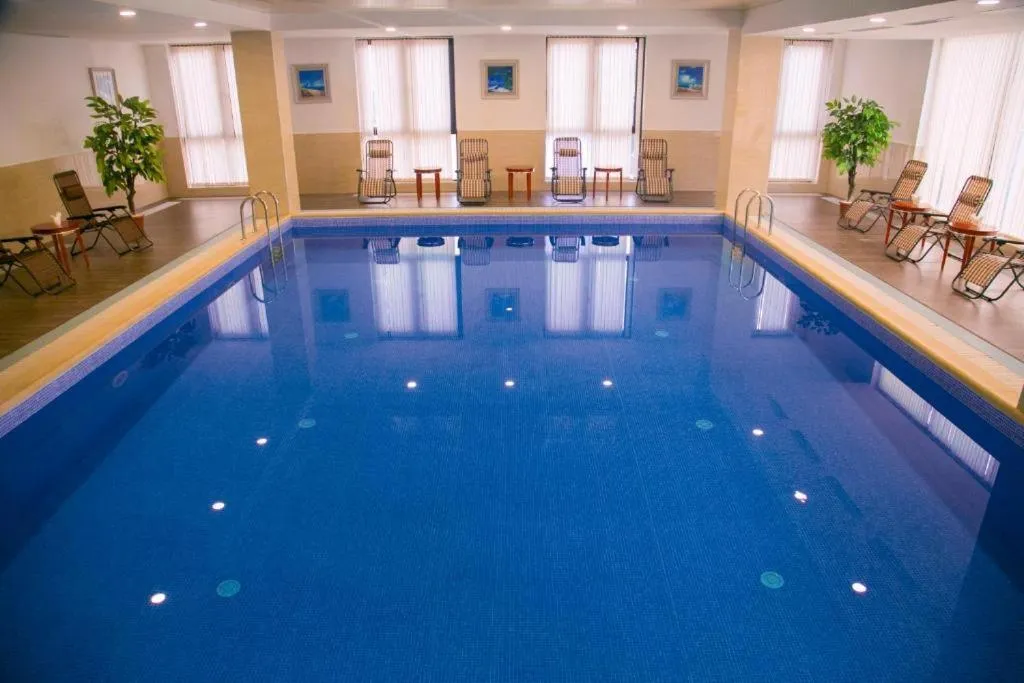 Pool view in Shera Inn Hotel