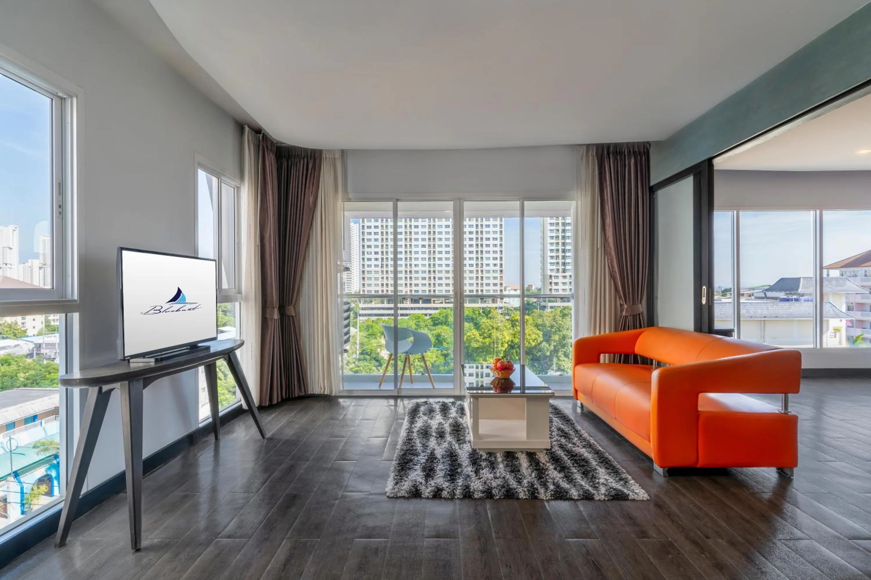 Living room in Blue Boat Hotel JC