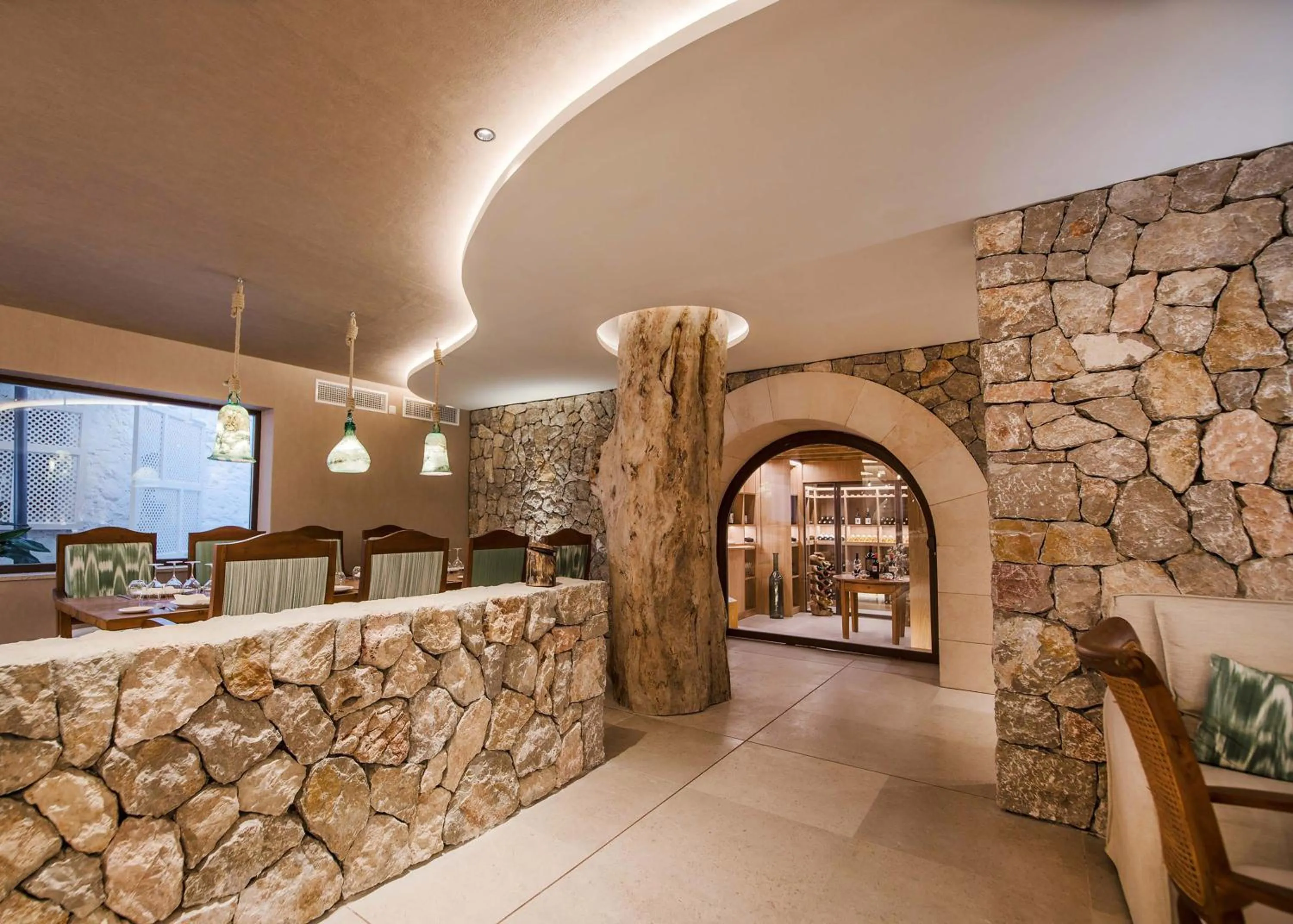 Restaurant/places to eat in Finca Ratxo Hotel, member of Melia Collection