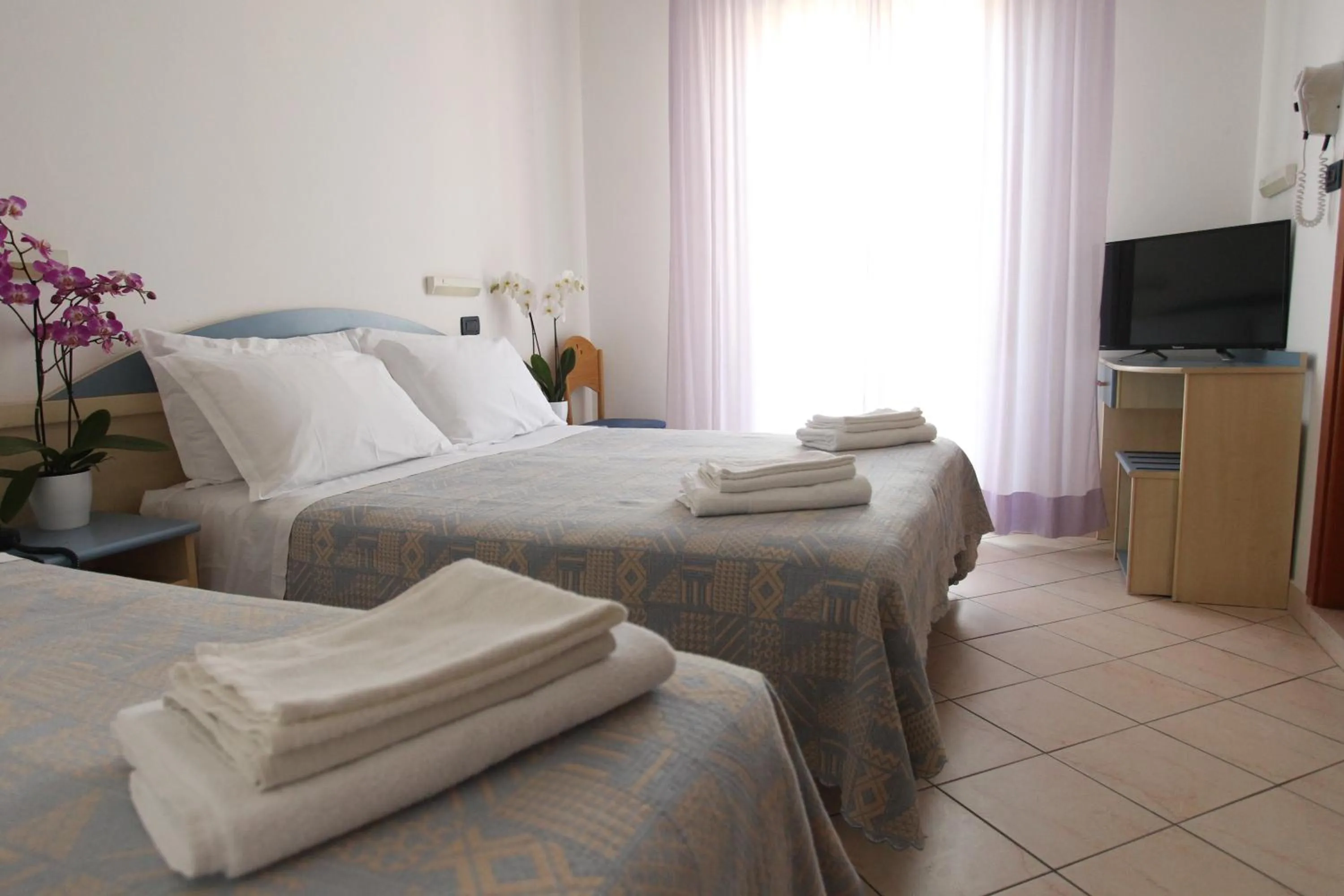 Photo of the whole room, Bed in Hotel Giorg - WaterPark Free Entrance