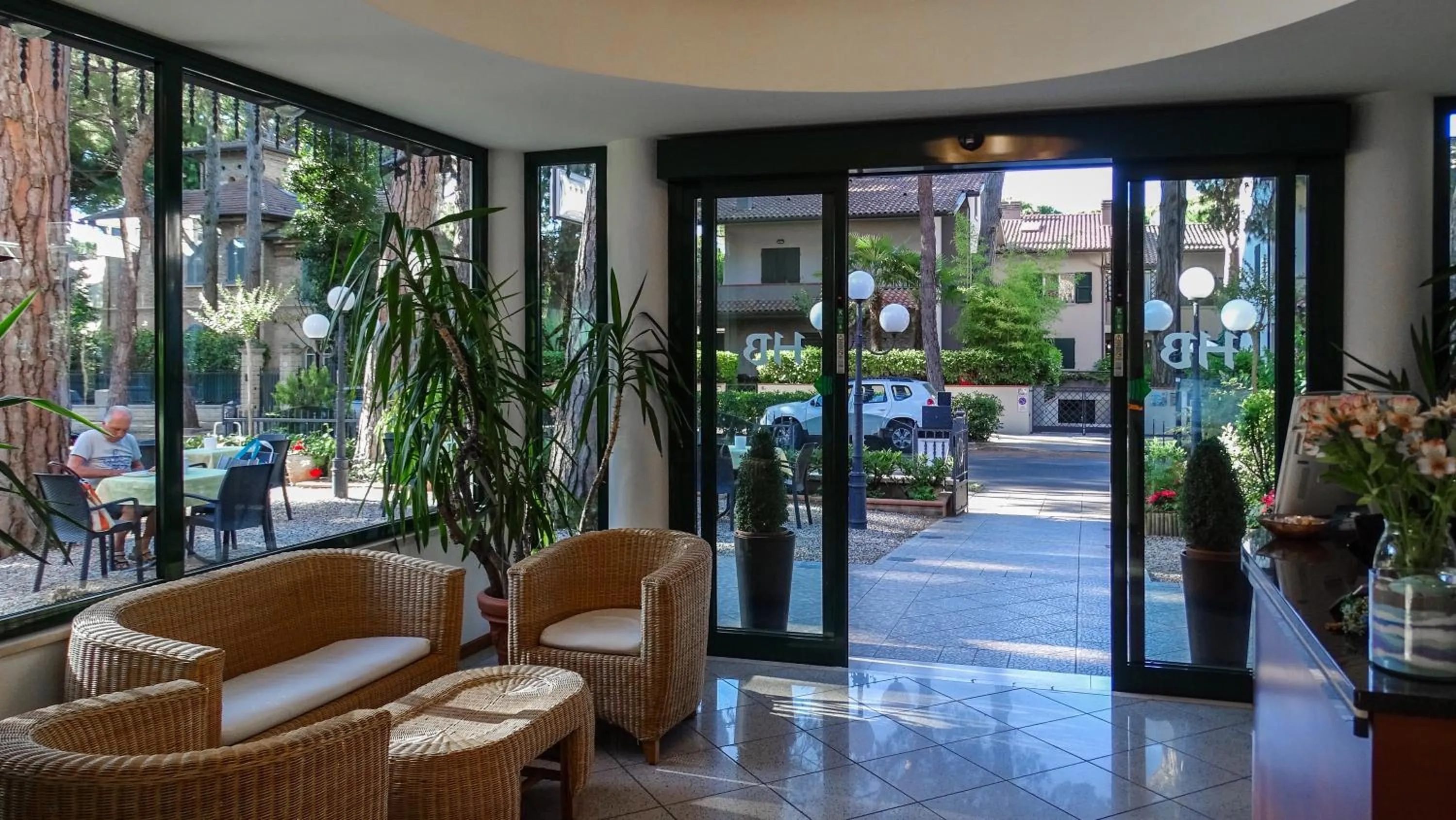 Lobby or reception in Hotel Boccaccio-free parking-