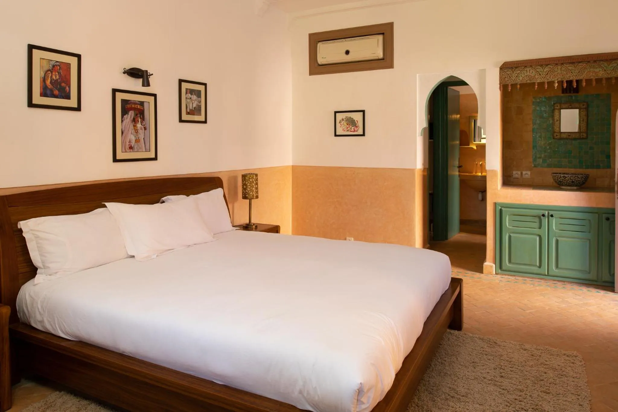 Bedroom in SOBOL Le Chant des Oliviers