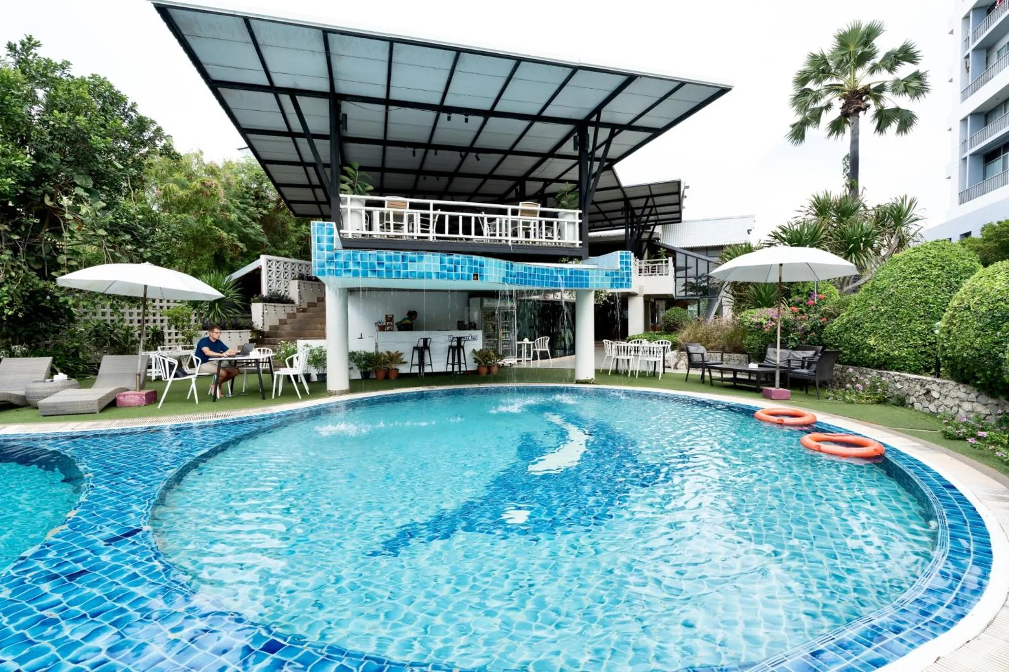 Natural Park Resort Pattaya